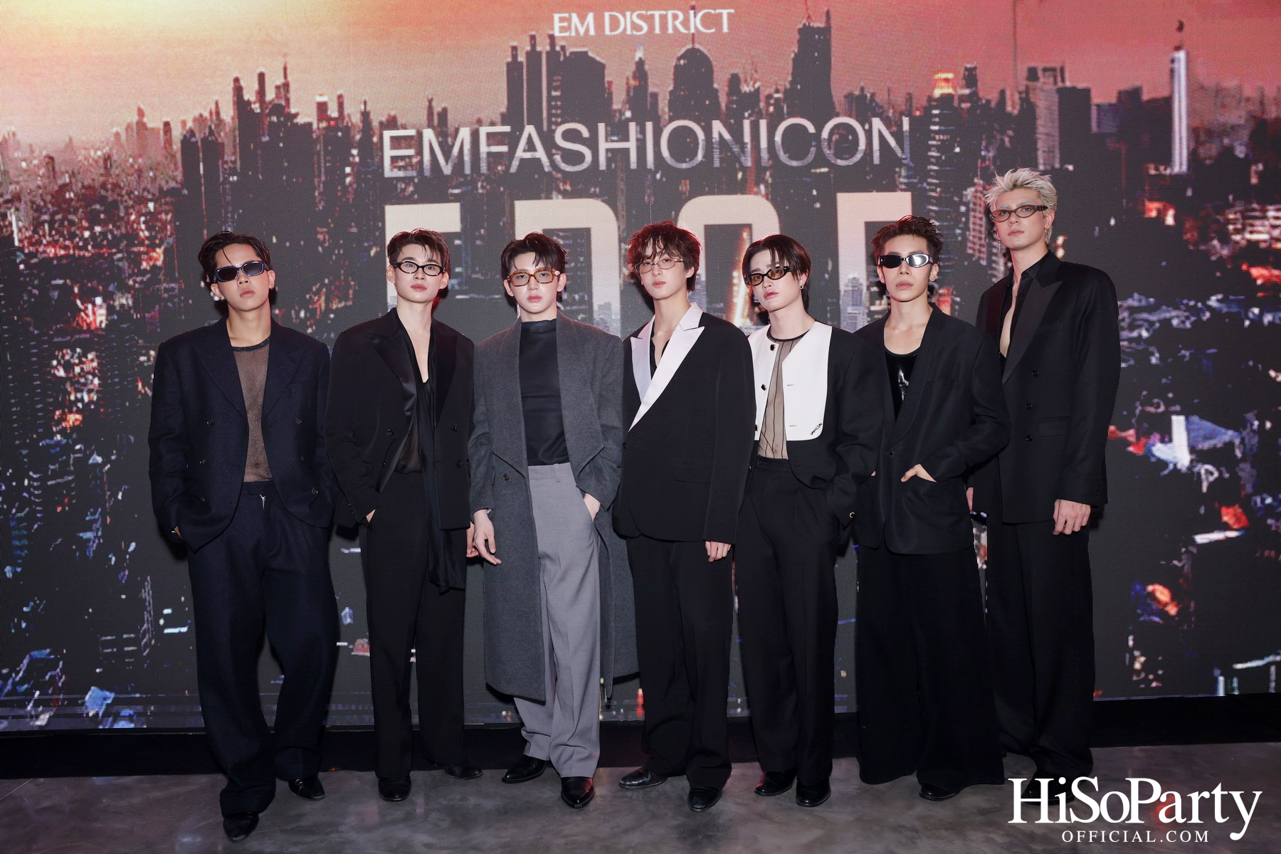  EM DISTRICT เปิดรันเวย์ ‘EMFASHIONICON EDGE’ ในคอนเซปต์ The Essence of Bangkok พร้อมเปิดฉากเดือน PRIDE