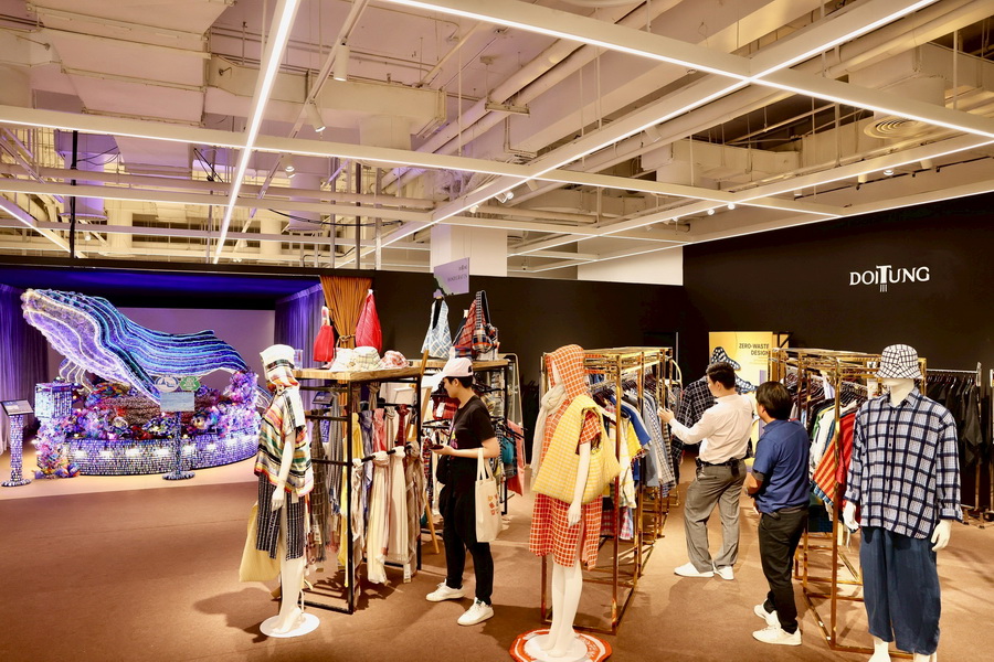 ห้างเซ็นทรัลและห้างโรบินสัน ชวนคนไทยร่วมแสดงพลังรักษ์โลกอย่างยั่งยืนในแคมเปญ ‘CENTRAL / ROBINSON LOVE THE EARTH 2025’