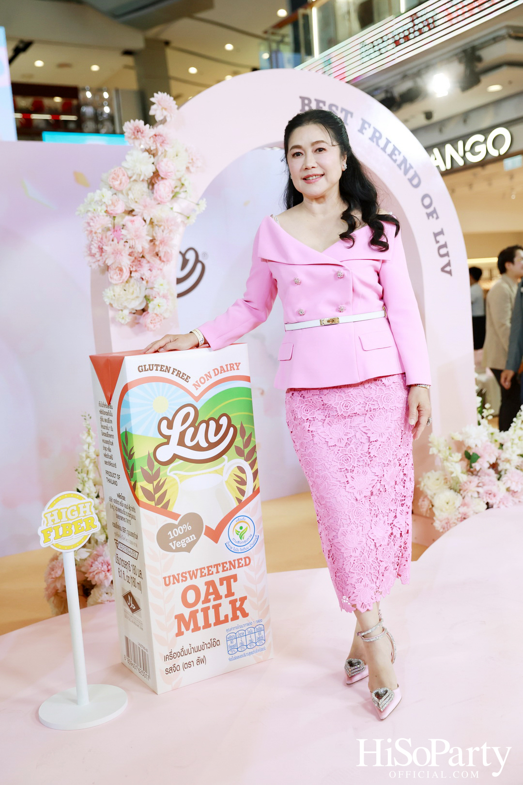 The Official Launch of LUV Oat Milk Thailand and Best Friend of LUV ‘LingLing Kwong’