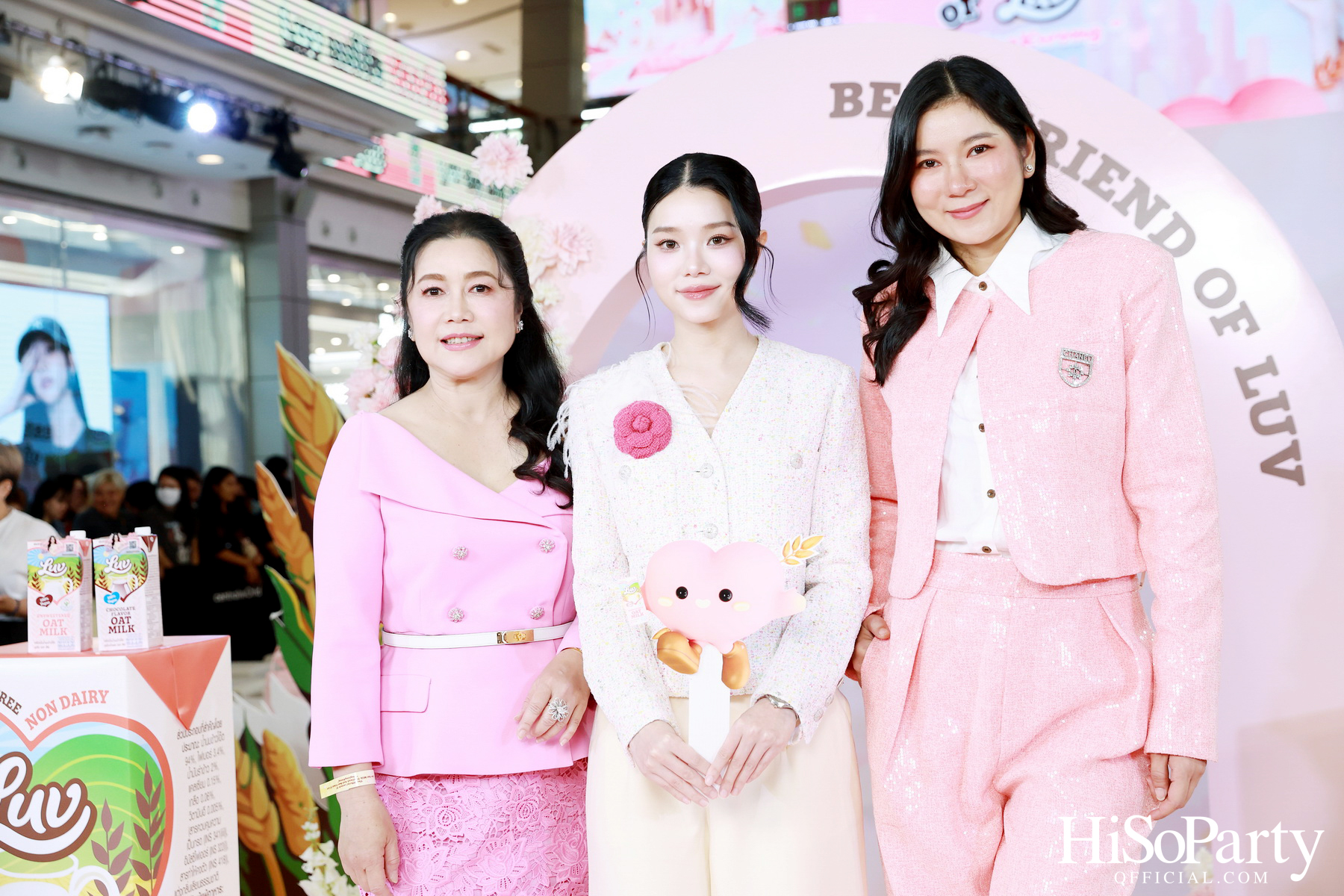 The Official Launch of LUV Oat Milk Thailand and Best Friend of LUV ‘LingLing Kwong’