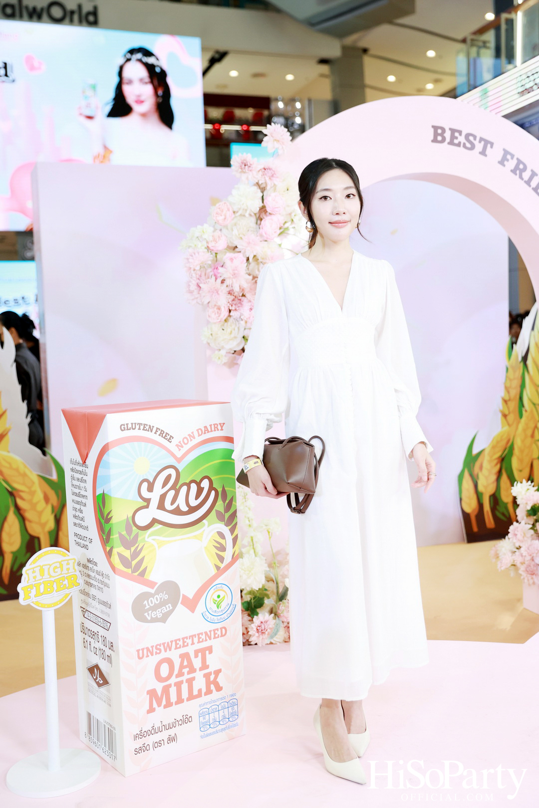 The Official Launch of LUV Oat Milk Thailand and Best Friend of LUV ‘LingLing Kwong’