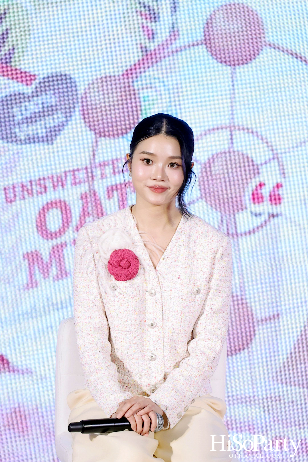 The Official Launch of LUV Oat Milk Thailand and Best Friend of LUV ‘LingLing Kwong’