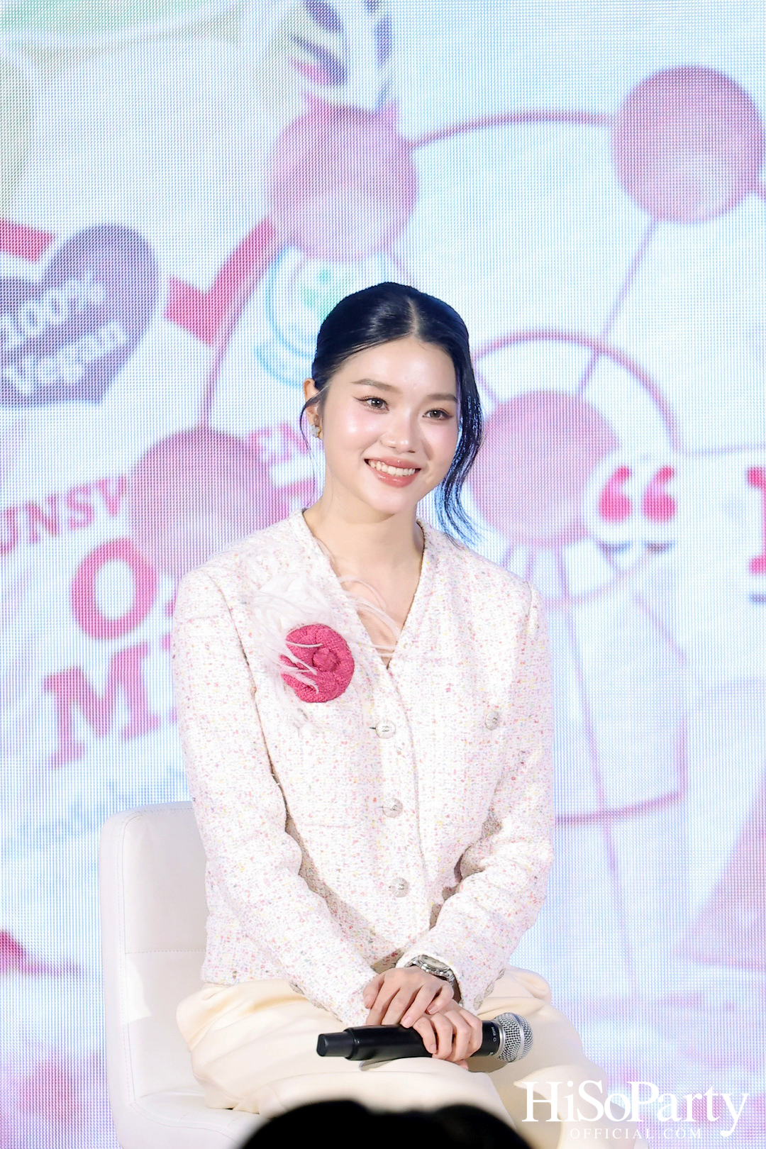 The Official Launch of LUV Oat Milk Thailand and Best Friend of LUV ‘LingLing Kwong’