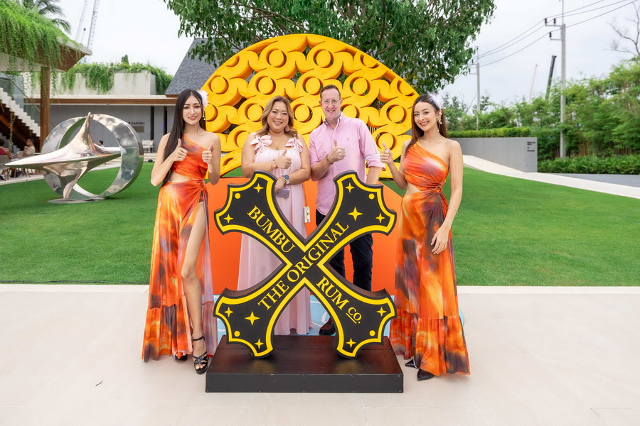 'Sip into the Sunset' ค่ำคืนสุดชิลริมทะเลภูเก็ต กับเครื่องดื่มพรีเมียมและวิวพระอาทิตย์ตกสุดโรแมนติก