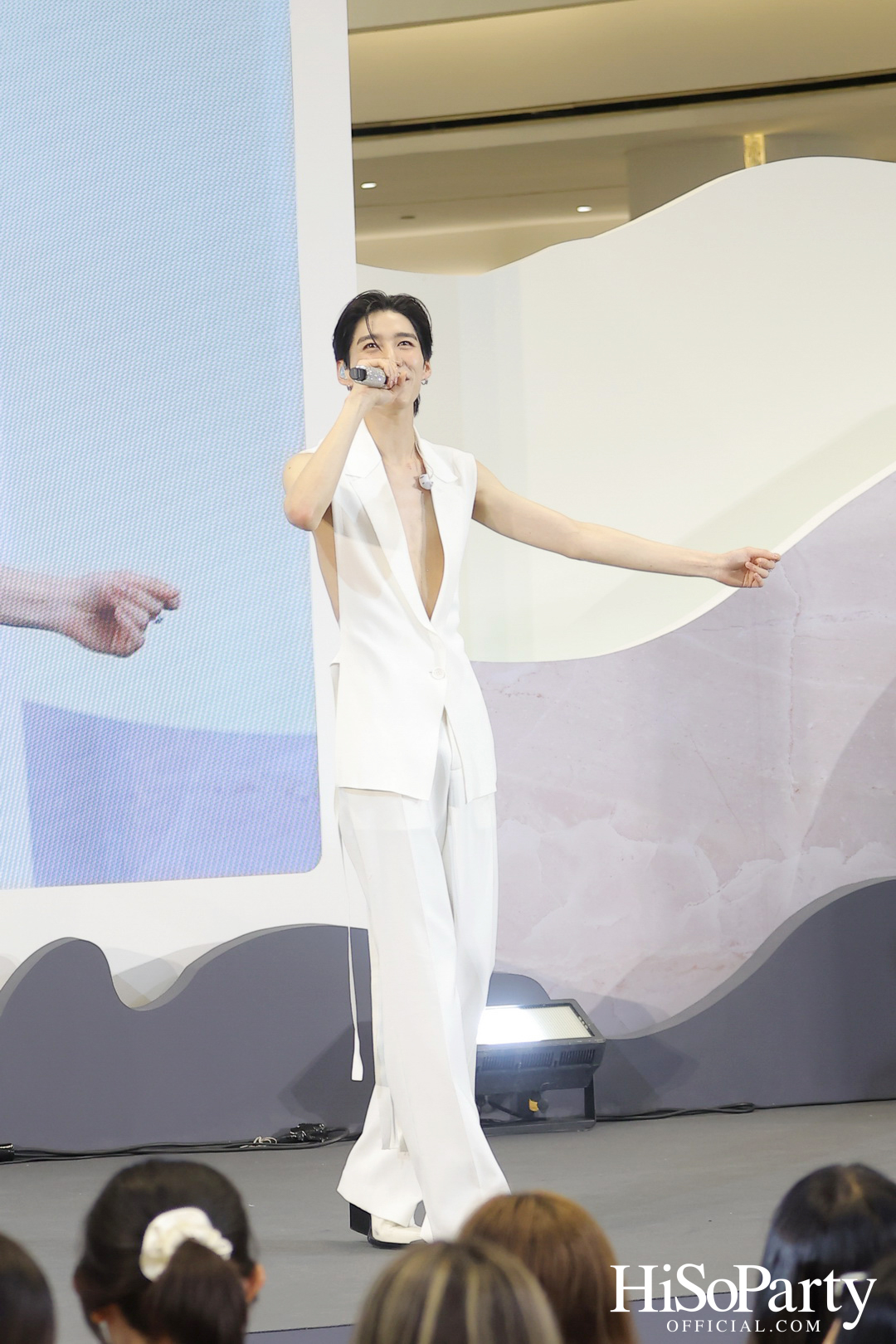 ‘JOURNAL’ เปิดตัว ‘พีพี–กฤษฏ์’ ในฐานะพรีเซ็นเตอร์คนใหม่ของ JOURNAL Body Oil ถ่ายทอดเสน่ห์ความหอมจากภายในสู่ภายนอก