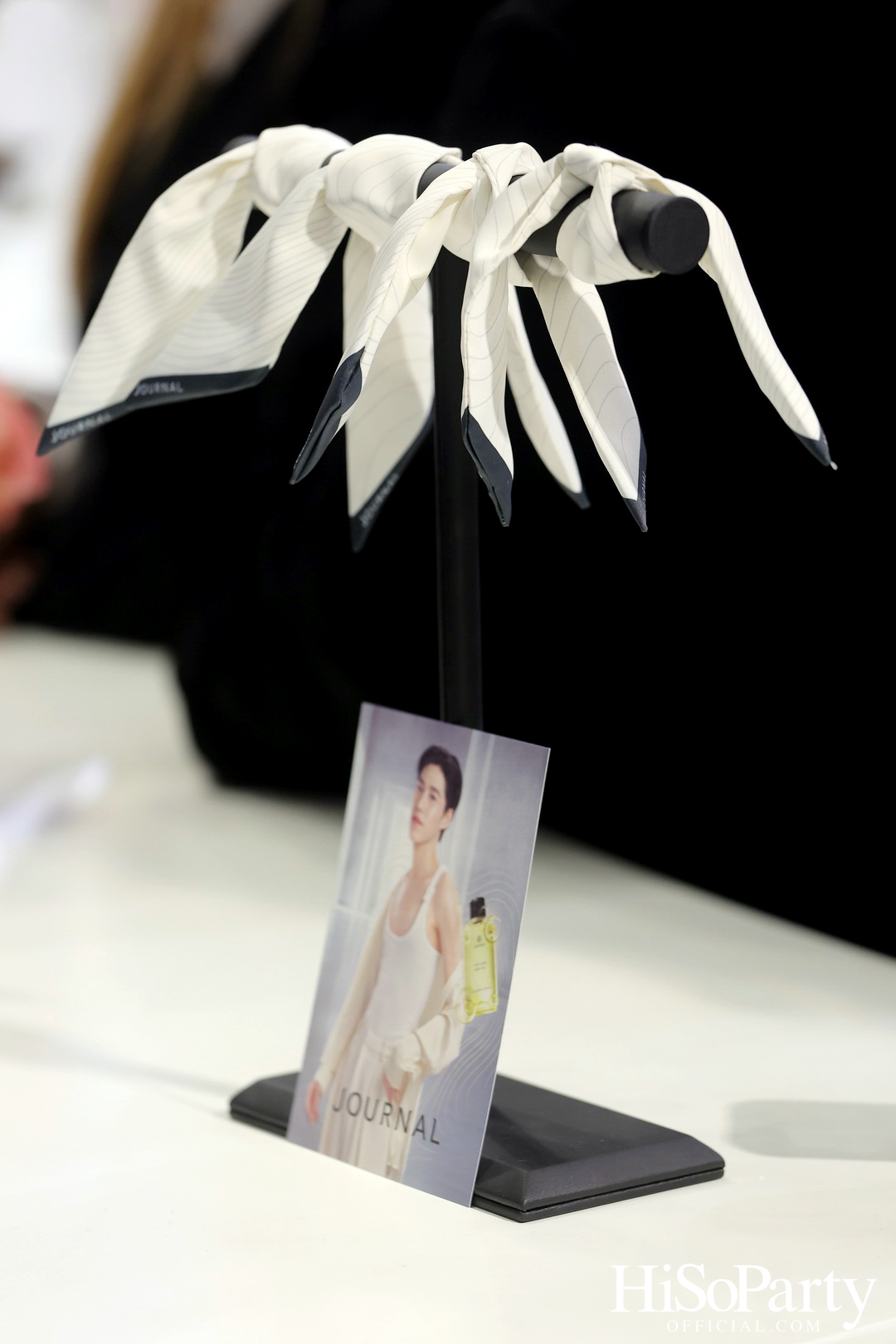 ‘JOURNAL’ เปิดตัว ‘พีพี–กฤษฏ์’ ในฐานะพรีเซ็นเตอร์คนใหม่ของ JOURNAL Body Oil ถ่ายทอดเสน่ห์ความหอมจากภายในสู่ภายนอก