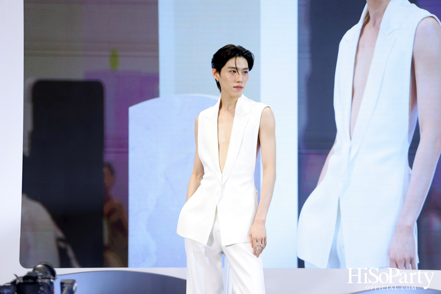 ‘JOURNAL’ เปิดตัว ‘พีพี–กฤษฏ์’ ในฐานะพรีเซ็นเตอร์คนใหม่ของ JOURNAL Body Oil ถ่ายทอดเสน่ห์ความหอมจากภายในสู่ภายนอก