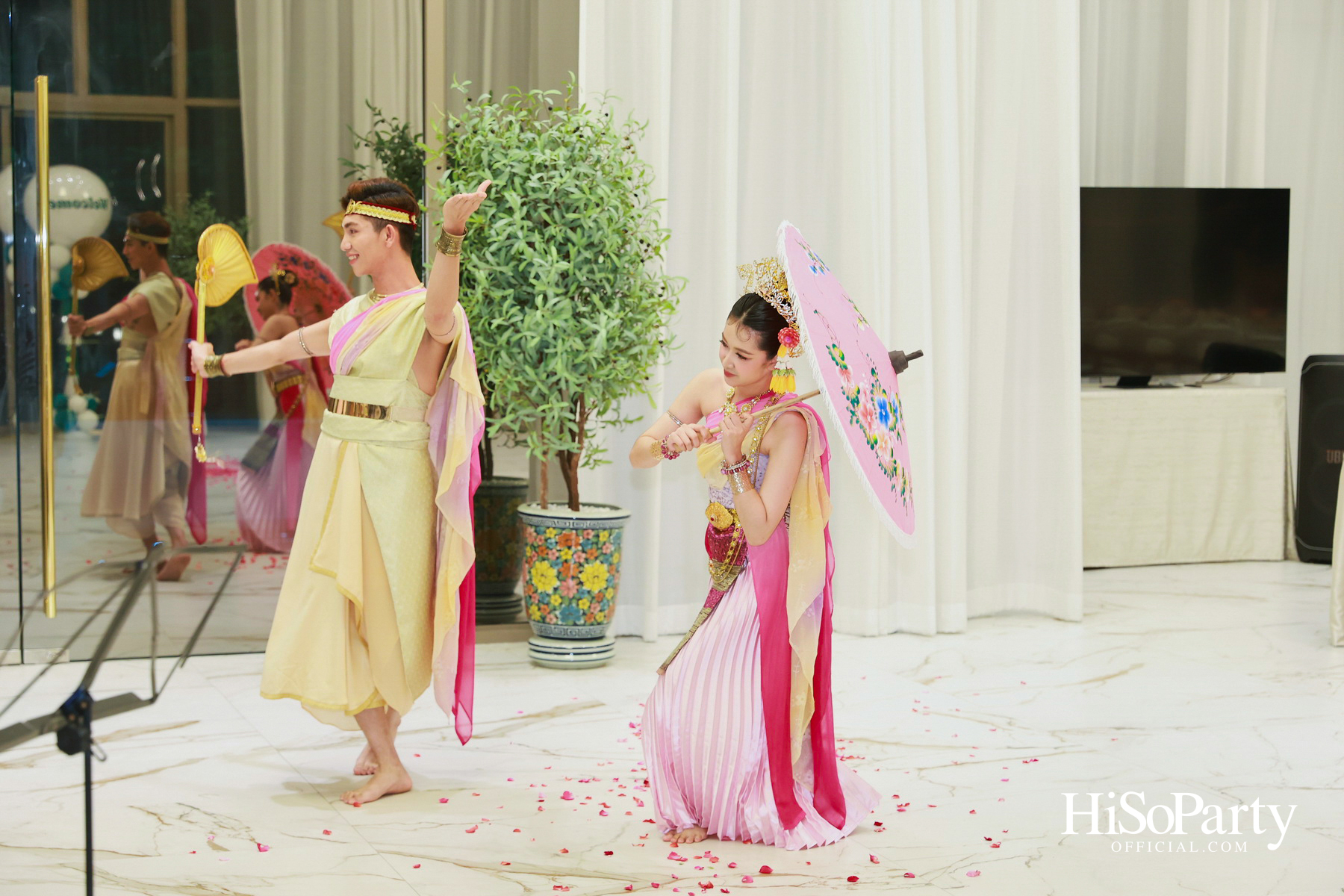 ครอบครัวลีโอณีโอ-มหากิจศิริ จัดงานเลี้ยงรับรองเอกอัครราชทูตฟิลิปปินส์ ท่ามกลางบรรยากาศอบอุ่น