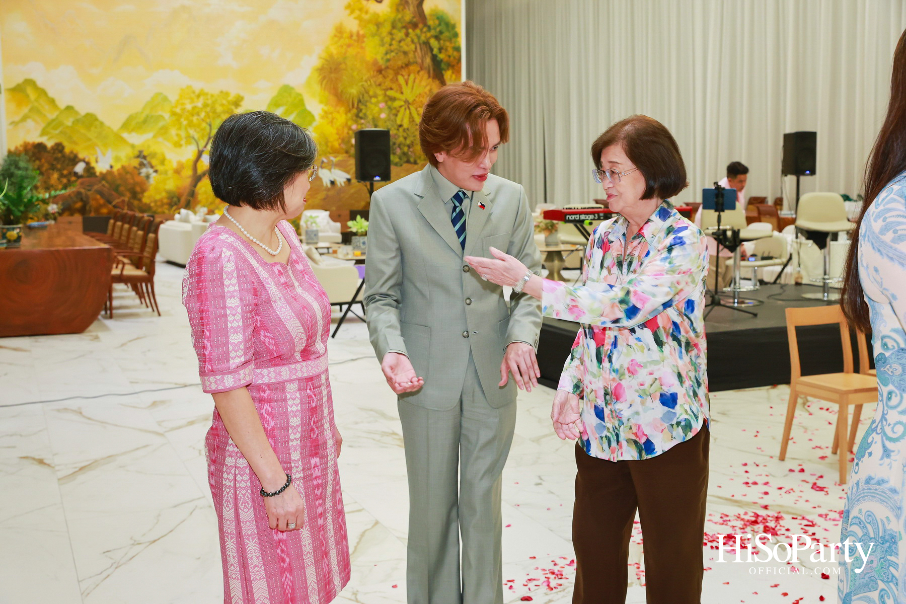 ครอบครัวลีโอณีโอ-มหากิจศิริ จัดงานเลี้ยงรับรองเอกอัครราชทูตฟิลิปปินส์ ท่ามกลางบรรยากาศอบอุ่น