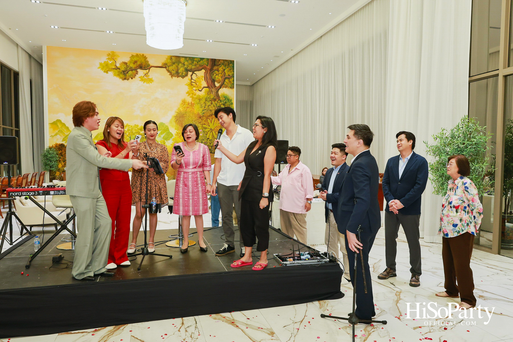 ครอบครัวลีโอณีโอ-มหากิจศิริ จัดงานเลี้ยงรับรองเอกอัครราชทูตฟิลิปปินส์ ท่ามกลางบรรยากาศอบอุ่น