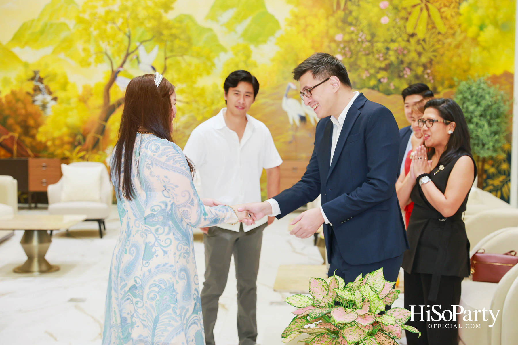 ครอบครัวลีโอณีโอ-มหากิจศิริ จัดงานเลี้ยงรับรองเอกอัครราชทูตฟิลิปปินส์ ท่ามกลางบรรยากาศอบอุ่น