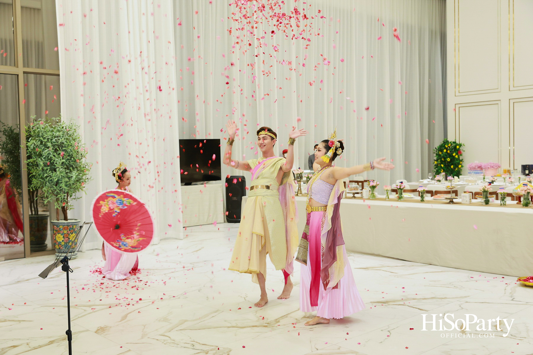 ครอบครัวลีโอณีโอ-มหากิจศิริ จัดงานเลี้ยงรับรองเอกอัครราชทูตฟิลิปปินส์ ท่ามกลางบรรยากาศอบอุ่น