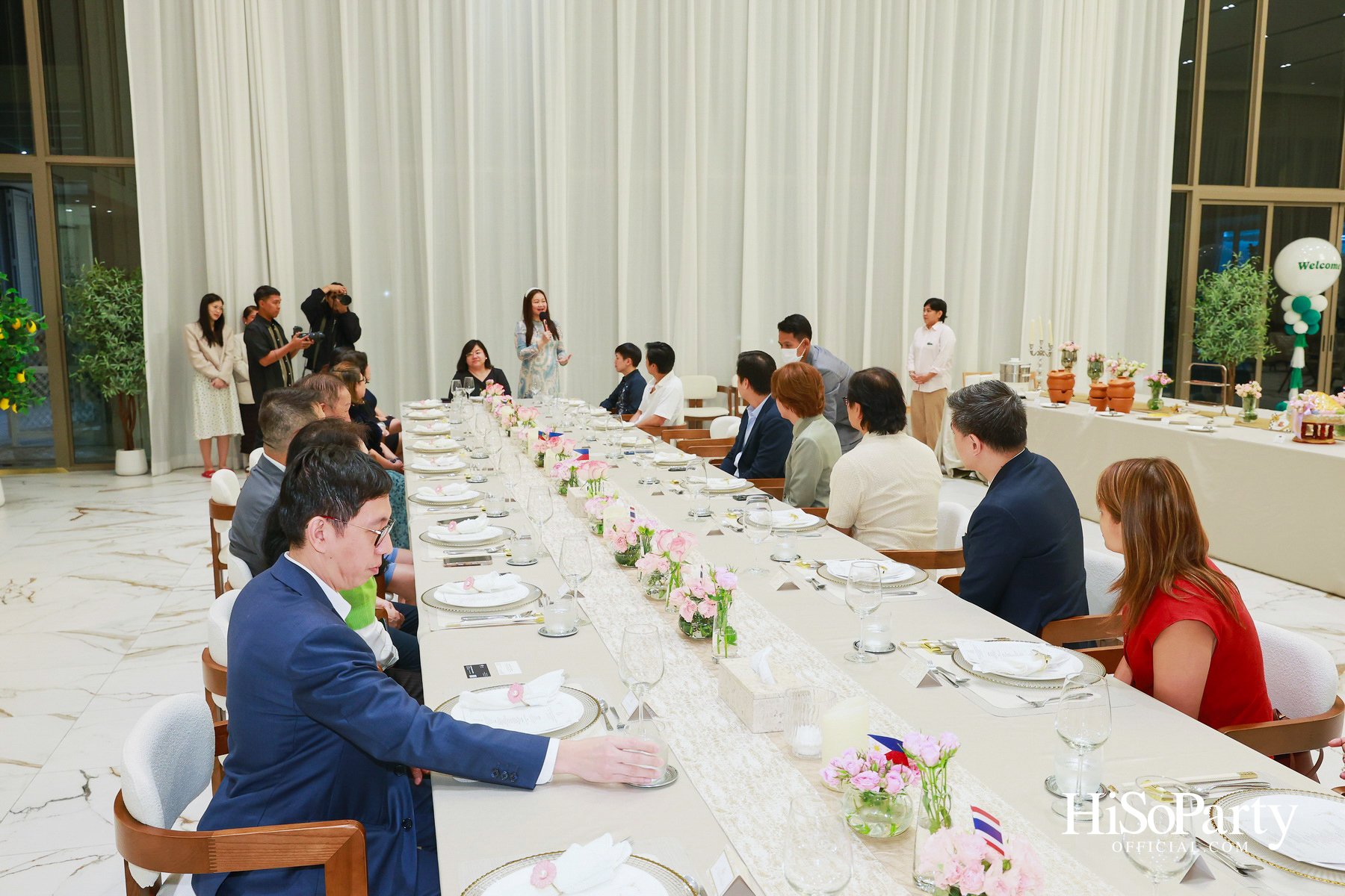 ครอบครัวลีโอณีโอ-มหากิจศิริ จัดงานเลี้ยงรับรองเอกอัครราชทูตฟิลิปปินส์ ท่ามกลางบรรยากาศอบอุ่น