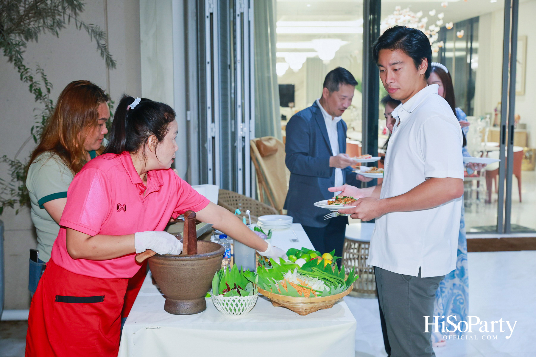 ครอบครัวลีโอณีโอ-มหากิจศิริ จัดงานเลี้ยงรับรองเอกอัครราชทูตฟิลิปปินส์ ท่ามกลางบรรยากาศอบอุ่น