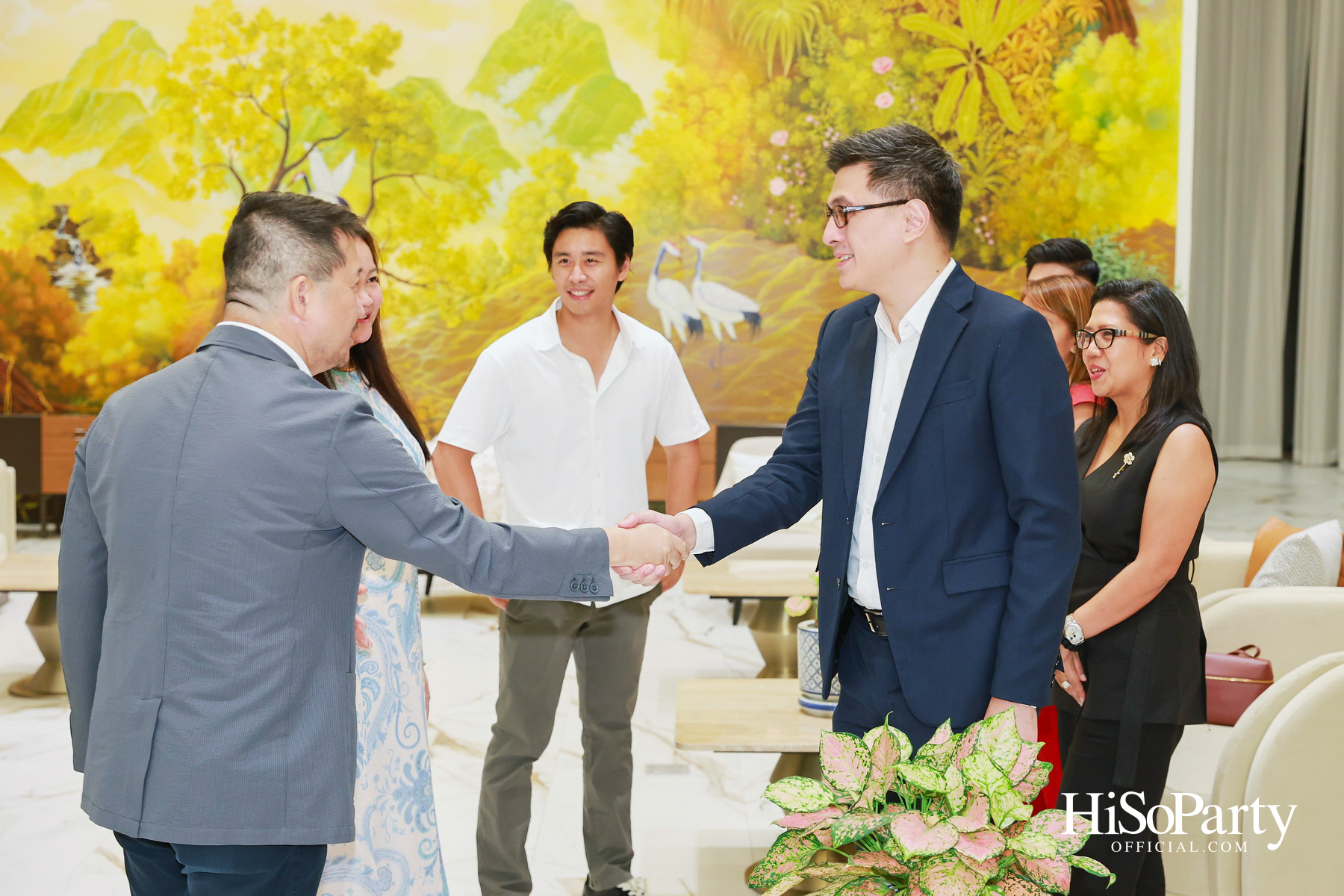 ครอบครัวลีโอณีโอ-มหากิจศิริ จัดงานเลี้ยงรับรองเอกอัครราชทูตฟิลิปปินส์ ท่ามกลางบรรยากาศอบอุ่น