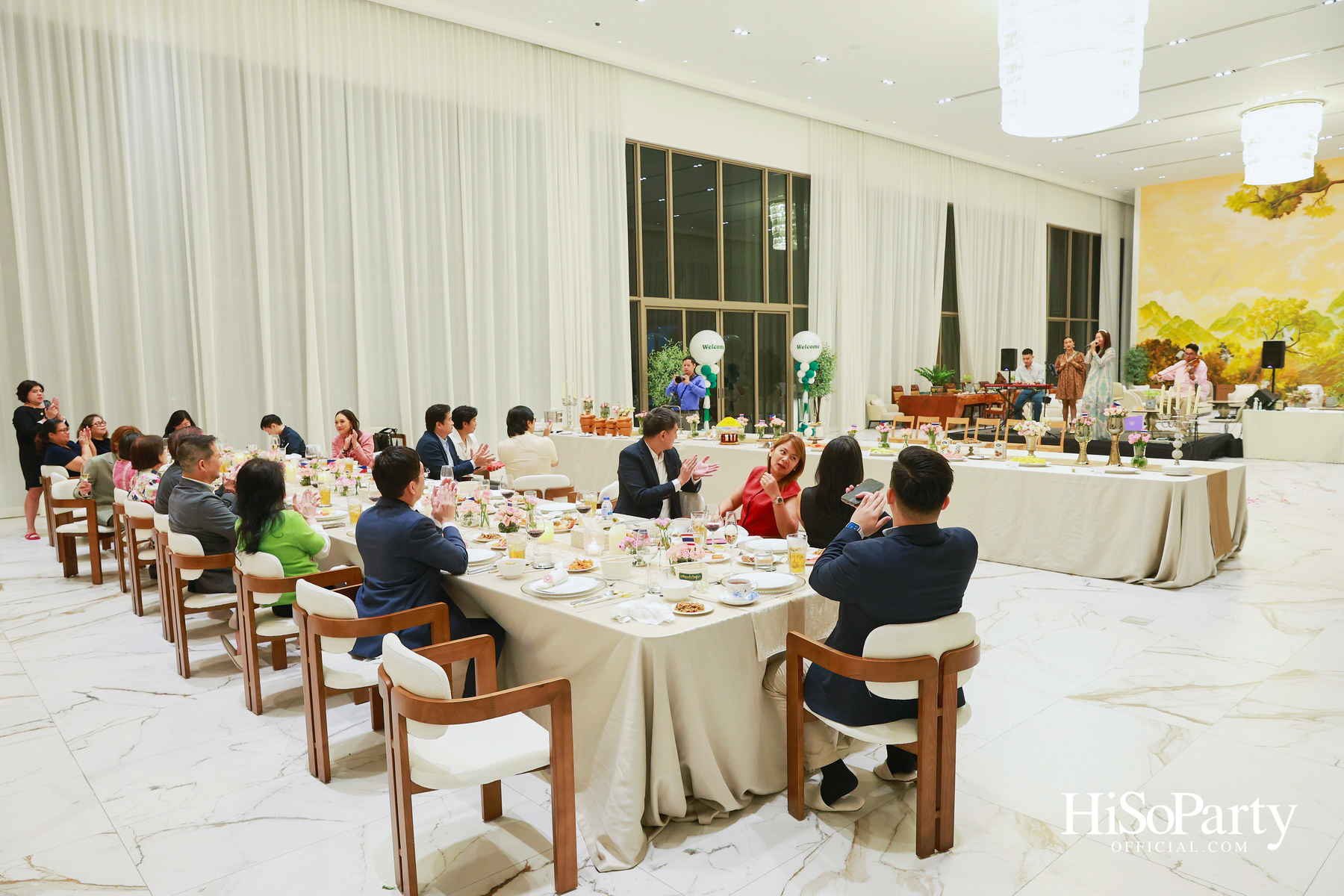 ครอบครัวลีโอณีโอ-มหากิจศิริ จัดงานเลี้ยงรับรองเอกอัครราชทูตฟิลิปปินส์ ท่ามกลางบรรยากาศอบอุ่น