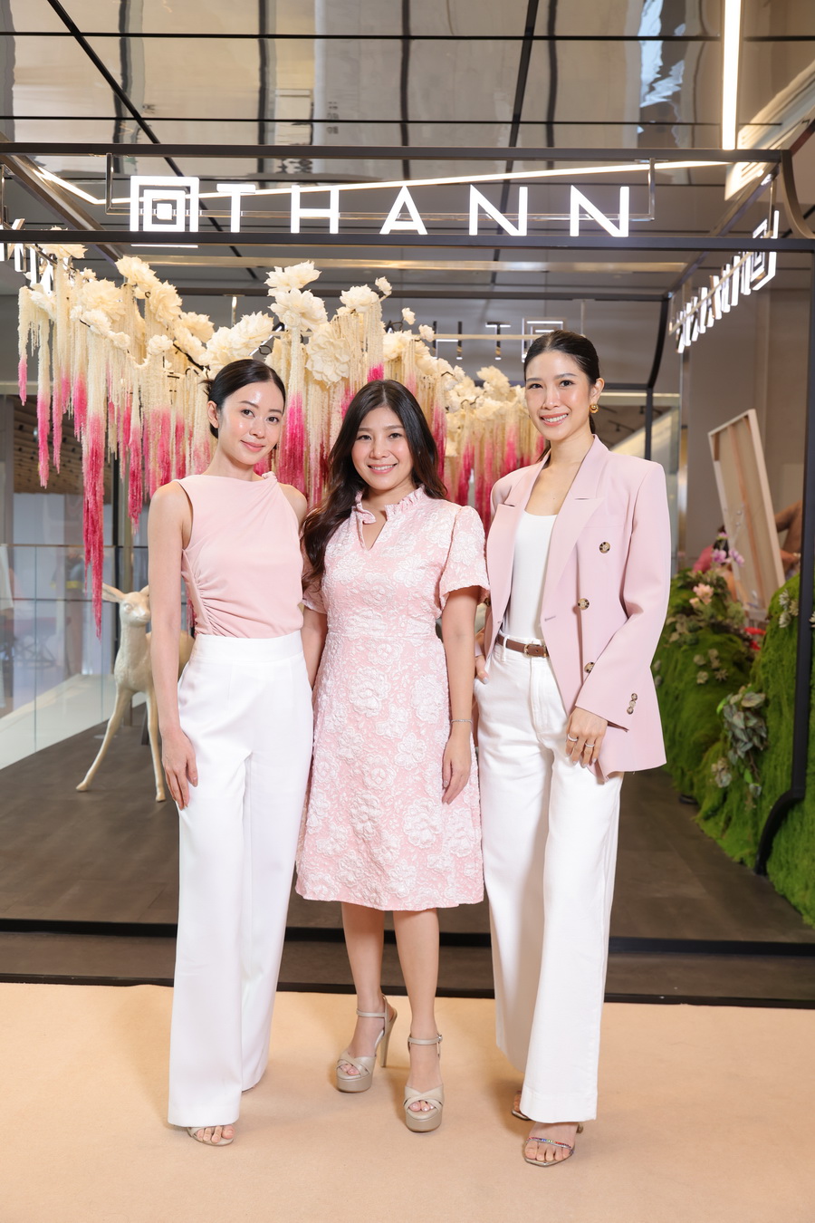 ธัญ เปิดตัว ‘THANN Pink Ribbon Collection’ เพื่อหารายได้ให้แก่มูลนิธิศูนย์มะเร็งเต้านมเฉลิมพระเกียรติ