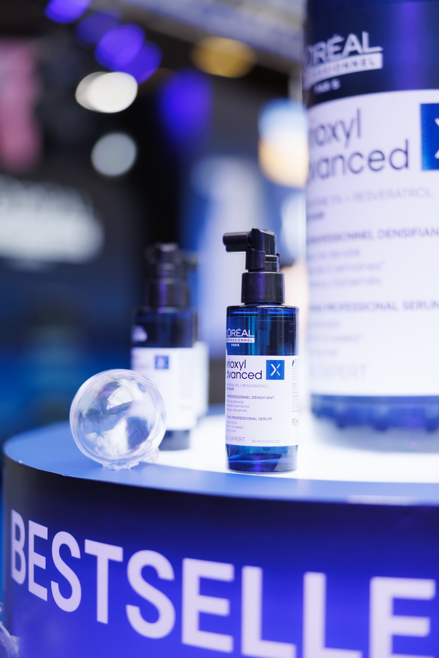 L’Oreal Professionnel ชวนค้นพบ ‘เส้นผมใหม่ใกล้ฉัน’ พร้อมสองหนุ่ม เพิร์ธ-แซนต้า ใจกลางสยาม