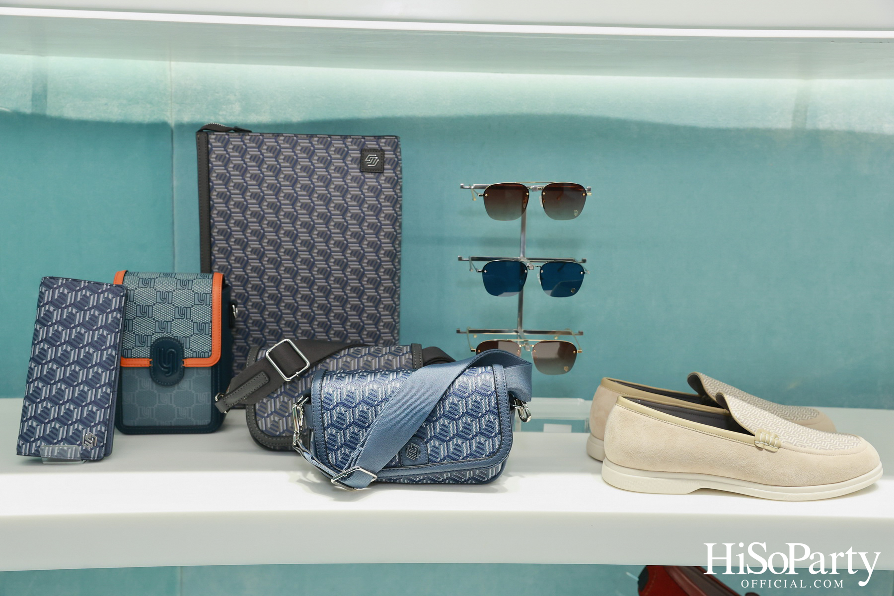 LYN เปิดตัวแคมเปญ ‘It’s a Bow Day’ ดึง โบว์ – เมลดา ถ่ายทอดเสน่ห์ผู้หญิงยุคใหม่ ต้อนรับ Fall 2025