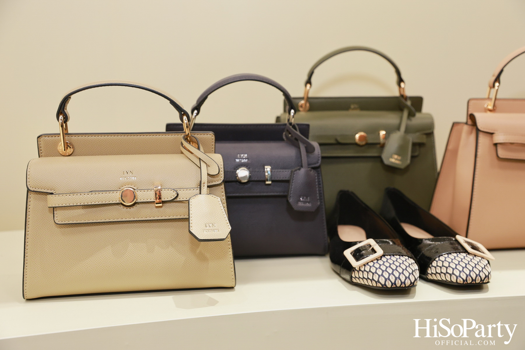 LYN เปิดตัวแคมเปญ ‘It’s a Bow Day’ ดึง โบว์ – เมลดา ถ่ายทอดเสน่ห์ผู้หญิงยุคใหม่ ต้อนรับ Fall 2025