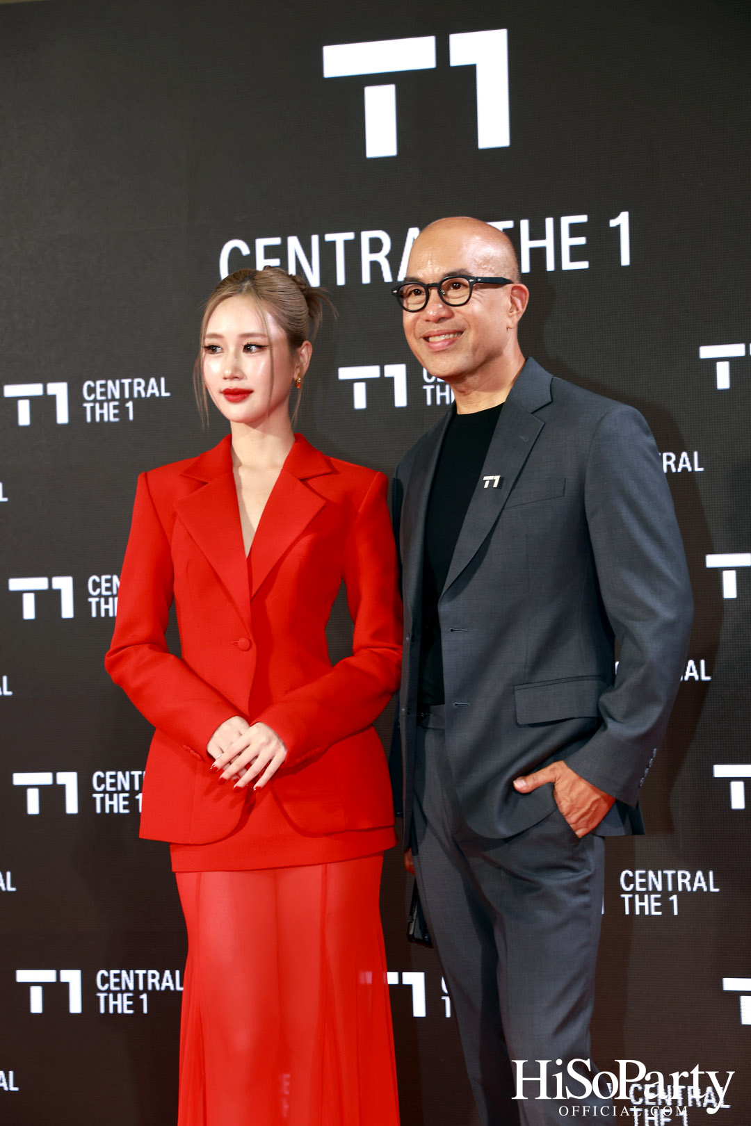 เซ็นทรัล เดอะวัน เปิดตัวภาพลักษณ์แบรนด์และบัตรเครดิตโฉมใหม่ พร้อมหนังโฆษณาโดย นวพล ธำรงรัตนฤทธิ์ และนักแสดงรุ่นใหม่ เจนเย่-เมธิกา