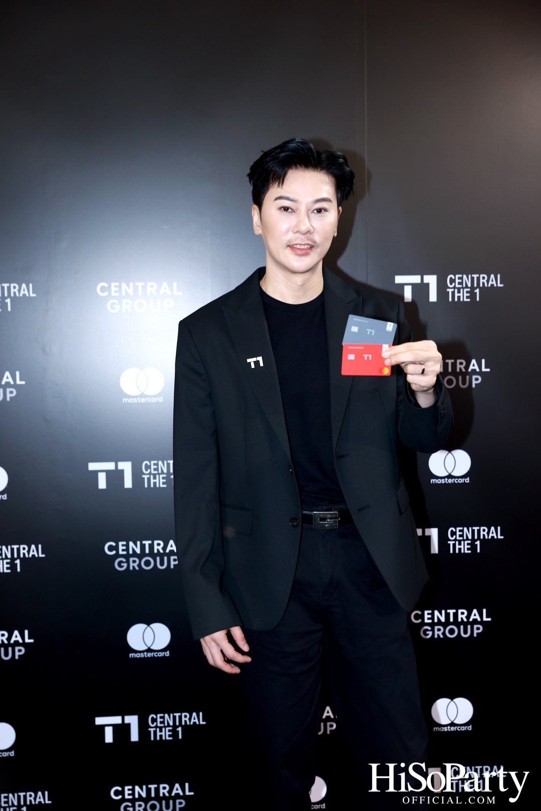 เซ็นทรัล เดอะวัน เปิดตัวภาพลักษณ์แบรนด์และบัตรเครดิตโฉมใหม่ พร้อมหนังโฆษณาโดย นวพล ธำรงรัตนฤทธิ์ และนักแสดงรุ่นใหม่ เจนเย่-เมธิกา