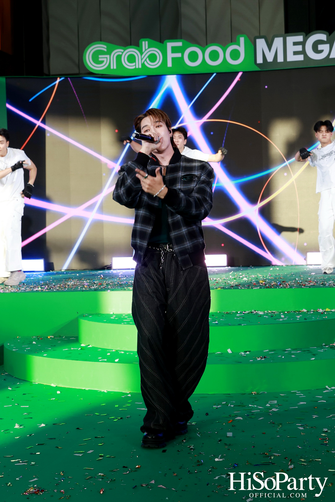 GrabFood เปิดตัวแคมเปญใหญ่แห่งปี ‘Mega Sale ลดแรง ตัวจริง’ พร้อม 4 พรีเซ็นเตอร์หนุ่มสุดฮอต Friends of Grab