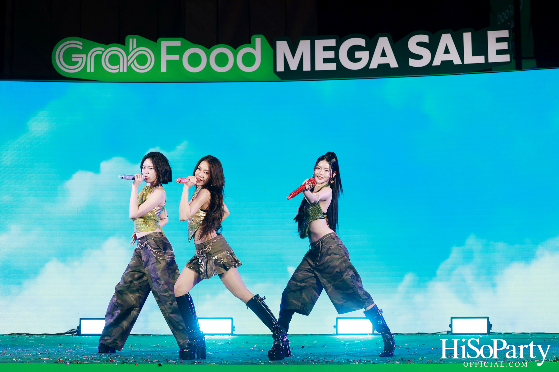 GrabFood เปิดตัวแคมเปญใหญ่แห่งปี ‘Mega Sale ลดแรง ตัวจริง’ พร้อม 4 พรีเซ็นเตอร์หนุ่มสุดฮอต Friends of Grab