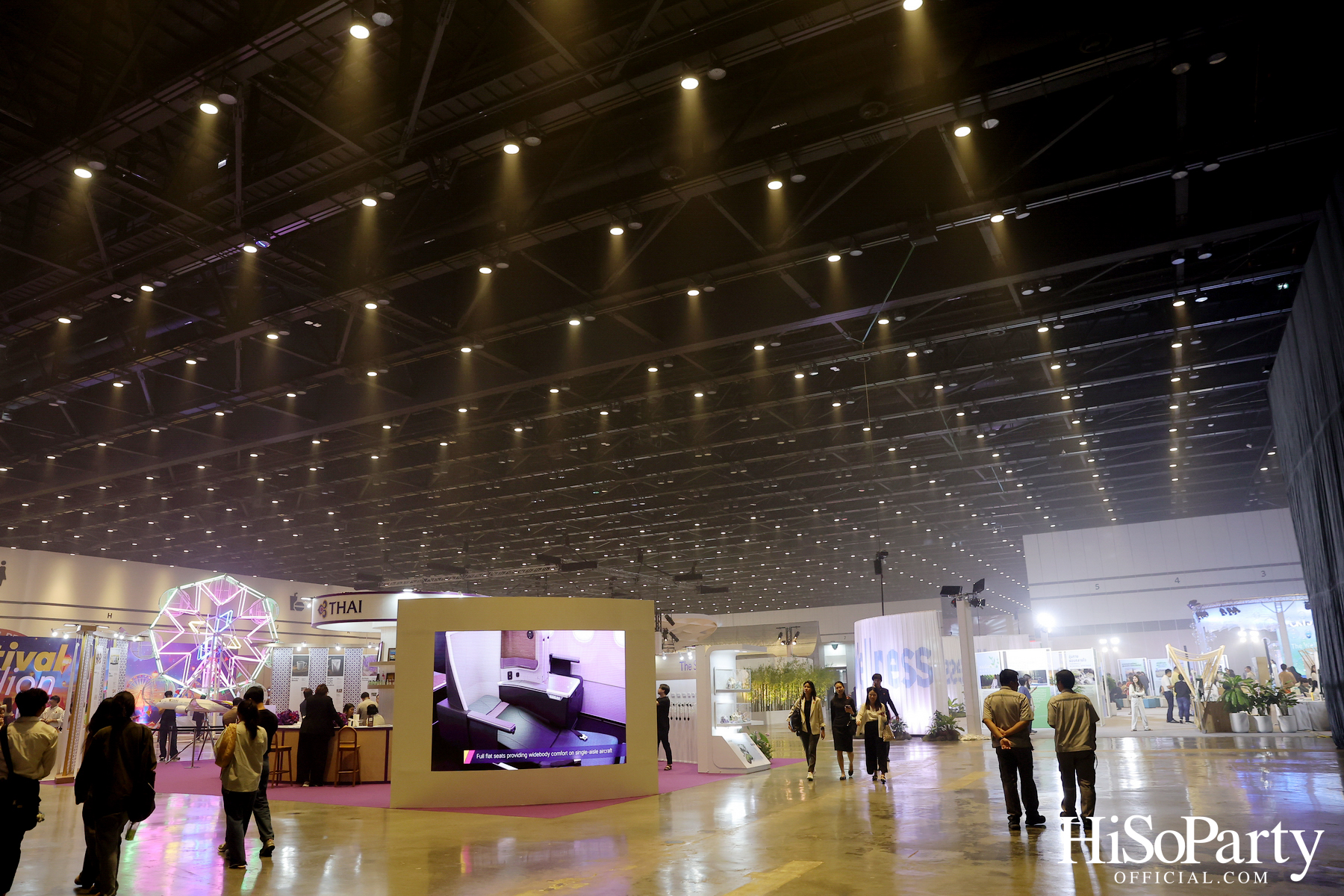 อัญมณีไทยสาดแสงจรัสในเวทีซอฟต์พาวเวอร์ กับ 7 กูรูแห่งวงการ ร่วมเสวนาในงาน SPLASH – Soft Power Forum 2025