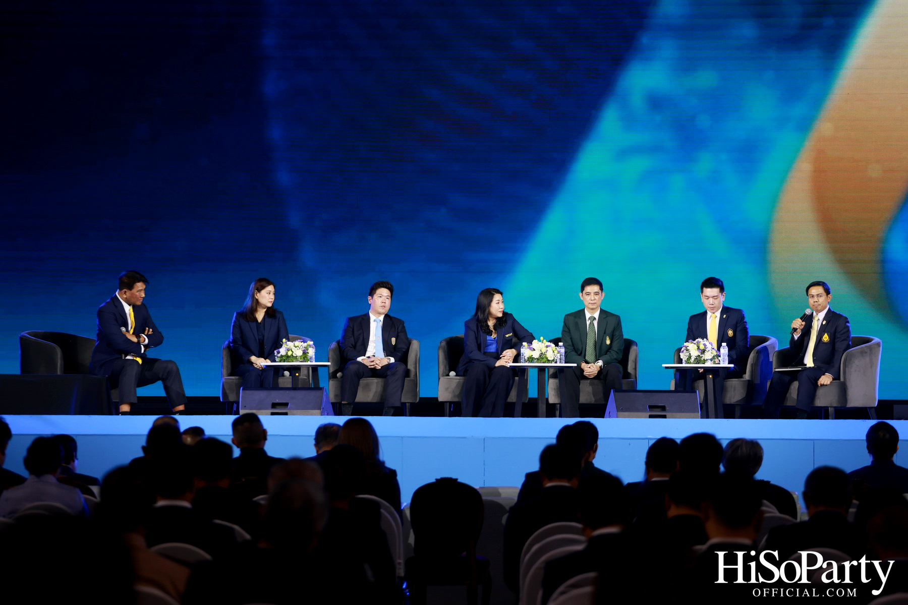 เปิดเวทีสัมมนาผู้บริหารระดับสูง 6 สถาบัน ‘Ai: THE NEXT GROWTH ENGINE FOR SUSTAINABILITY’