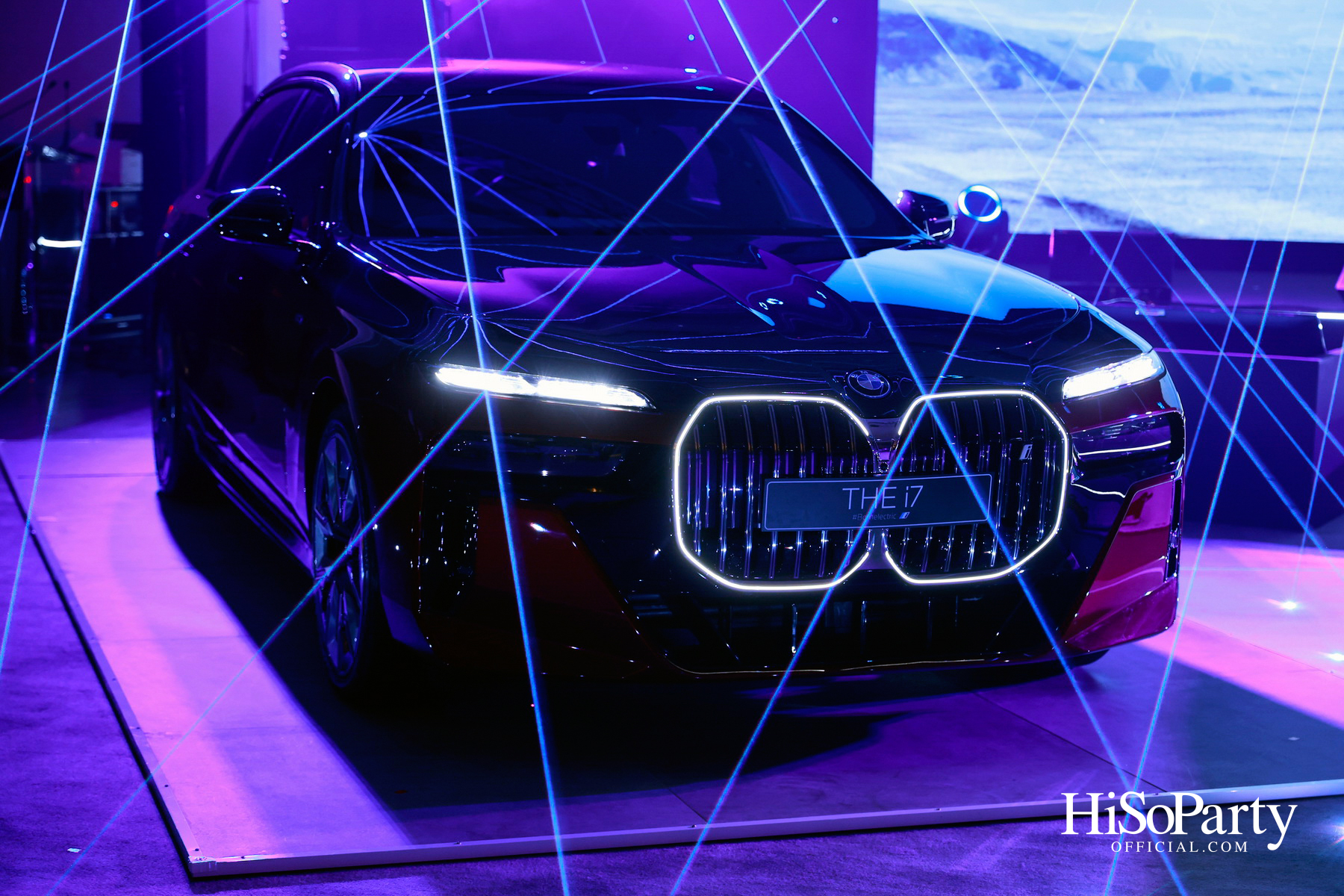 มิลเลนเนียม ออโต้ กรุ๊ป ฉลองครบรอบ 25 ปีอย่างยิ่งใหญ่ จัดงานเปิดตัว ‘The i7’ พร้อมคอนเสิร์ตสุดเอ็กซ์คลูซีฟ