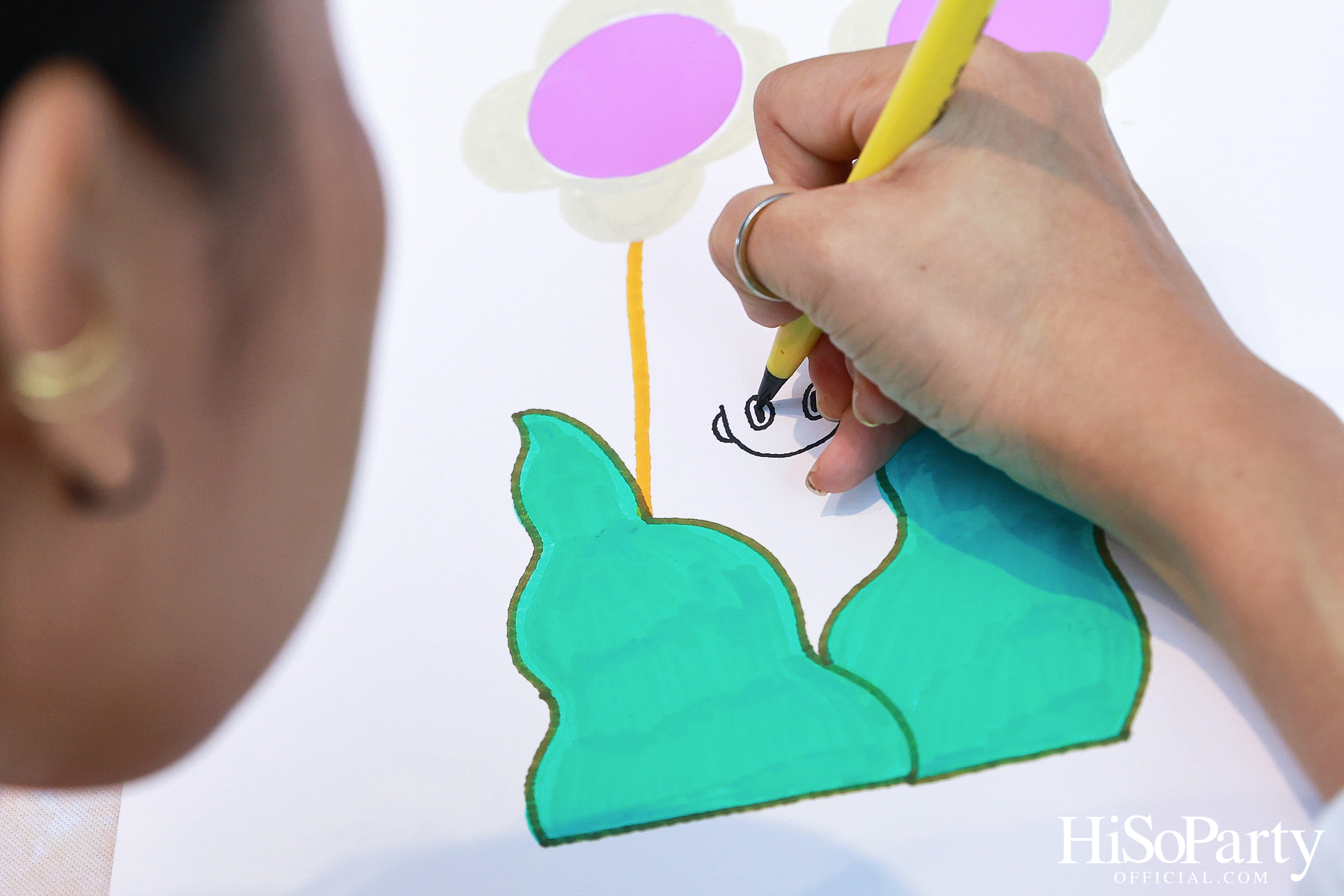 ‘Giving and Happiness’ ปีที่ 10 โดยมูลนิธิรามาธิบดีฯ และ 5 ศิลปิน ร่วมส่งต่อ ‘ความสุขไม่มีที่สิ้นสุด’ ผ่านคอลเลกชันของที่ระลึกสุดสร้างสรรค์