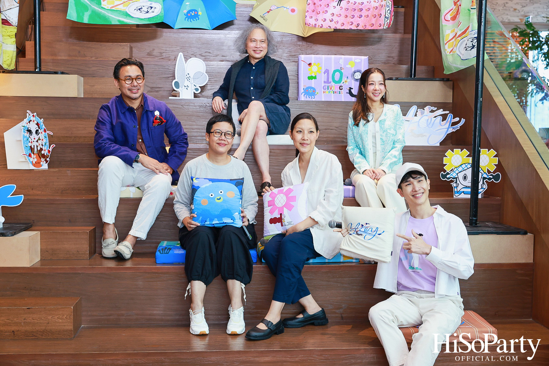 ‘Giving and Happiness’ ปีที่ 10 โดยมูลนิธิรามาธิบดีฯ และ 5 ศิลปิน ร่วมส่งต่อ ‘ความสุขไม่มีที่สิ้นสุด’ ผ่านคอลเลกชันของที่ระลึกสุดสร้างสรรค์