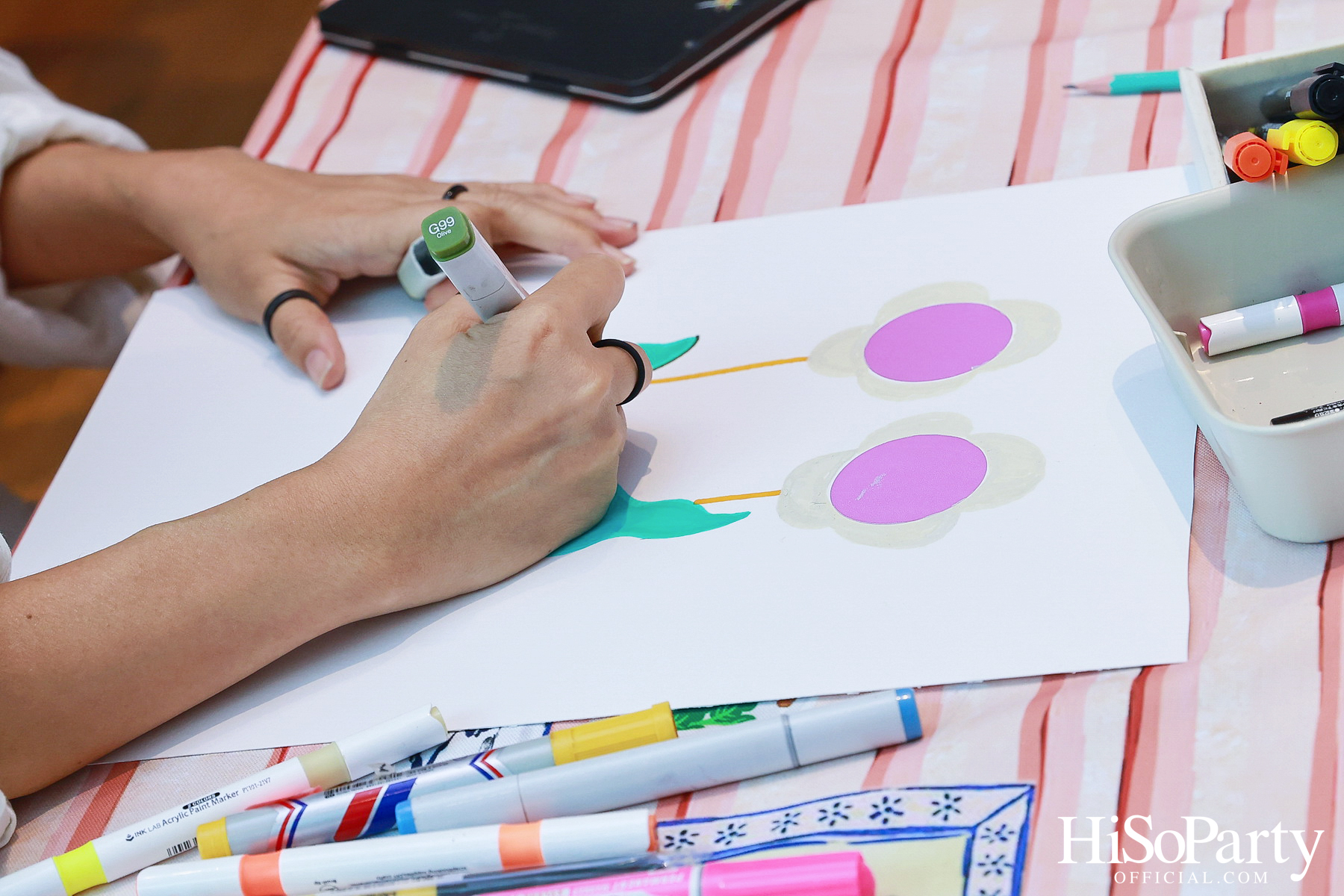 ‘Giving and Happiness’ ปีที่ 10 โดยมูลนิธิรามาธิบดีฯ และ 5 ศิลปิน ร่วมส่งต่อ ‘ความสุขไม่มีที่สิ้นสุด’ ผ่านคอลเลกชันของที่ระลึกสุดสร้างสรรค์