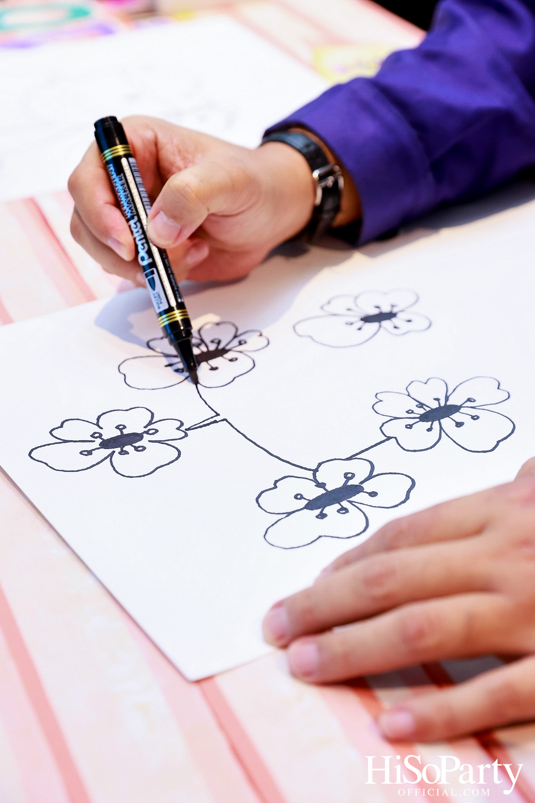 ‘Giving and Happiness’ ปีที่ 10 โดยมูลนิธิรามาธิบดีฯ และ 5 ศิลปิน ร่วมส่งต่อ ‘ความสุขไม่มีที่สิ้นสุด’ ผ่านคอลเลกชันของที่ระลึกสุดสร้างสรรค์