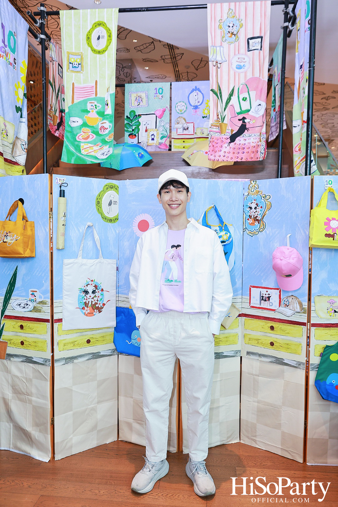 ‘Giving and Happiness’ ปีที่ 10 โดยมูลนิธิรามาธิบดีฯ และ 5 ศิลปิน ร่วมส่งต่อ ‘ความสุขไม่มีที่สิ้นสุด’ ผ่านคอลเลกชันของที่ระลึกสุดสร้างสรรค์