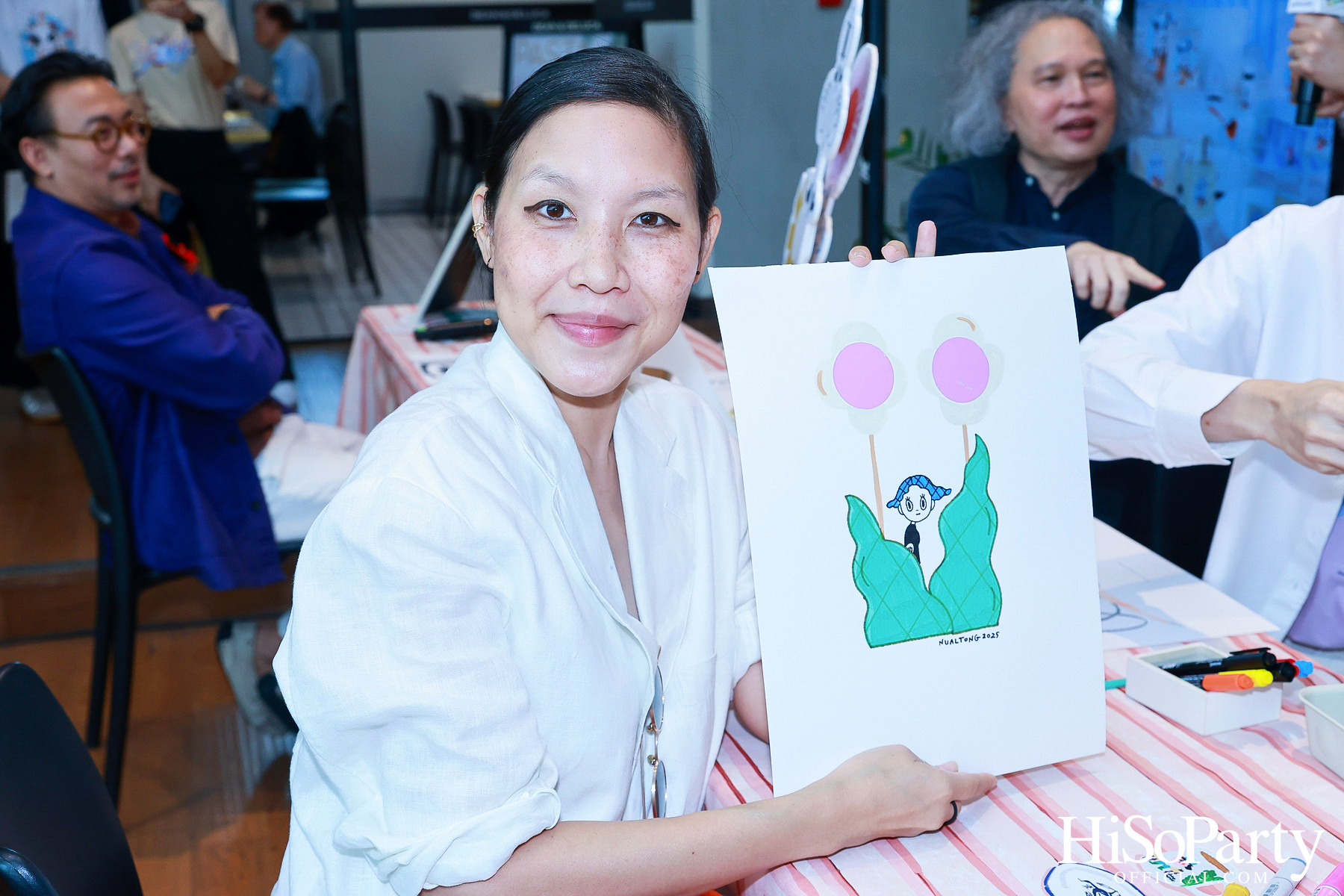 ‘Giving and Happiness’ ปีที่ 10 โดยมูลนิธิรามาธิบดีฯ และ 5 ศิลปิน ร่วมส่งต่อ ‘ความสุขไม่มีที่สิ้นสุด’ ผ่านคอลเลกชันของที่ระลึกสุดสร้างสรรค์