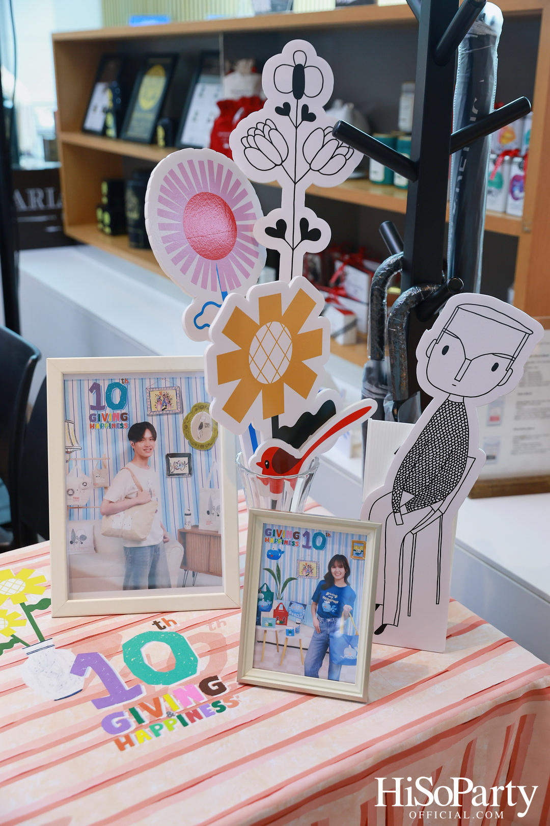 ‘Giving and Happiness’ ปีที่ 10 โดยมูลนิธิรามาธิบดีฯ และ 5 ศิลปิน ร่วมส่งต่อ ‘ความสุขไม่มีที่สิ้นสุด’ ผ่านคอลเลกชันของที่ระลึกสุดสร้างสรรค์