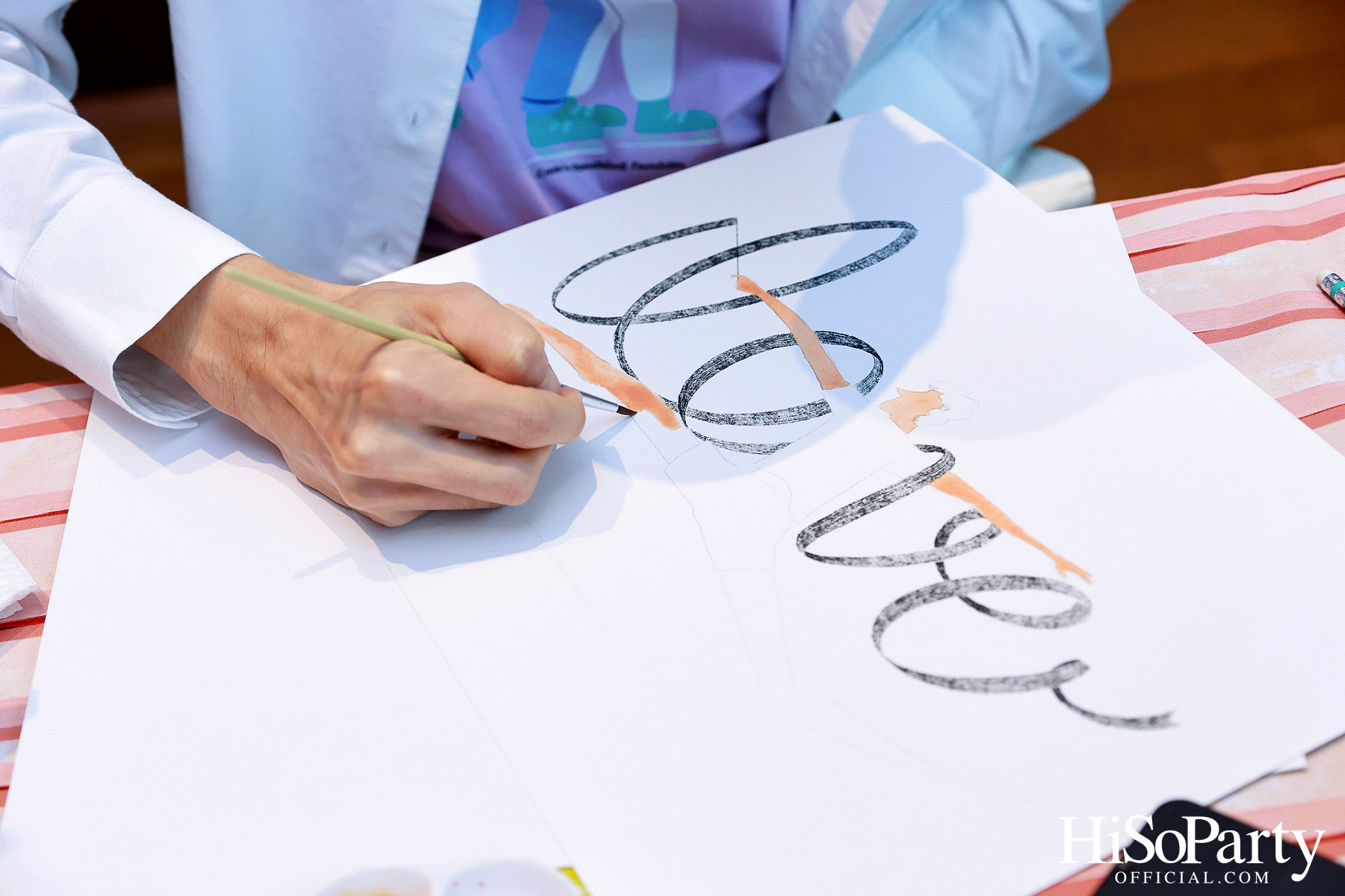 ‘Giving and Happiness’ ปีที่ 10 โดยมูลนิธิรามาธิบดีฯ และ 5 ศิลปิน ร่วมส่งต่อ ‘ความสุขไม่มีที่สิ้นสุด’ ผ่านคอลเลกชันของที่ระลึกสุดสร้างสรรค์