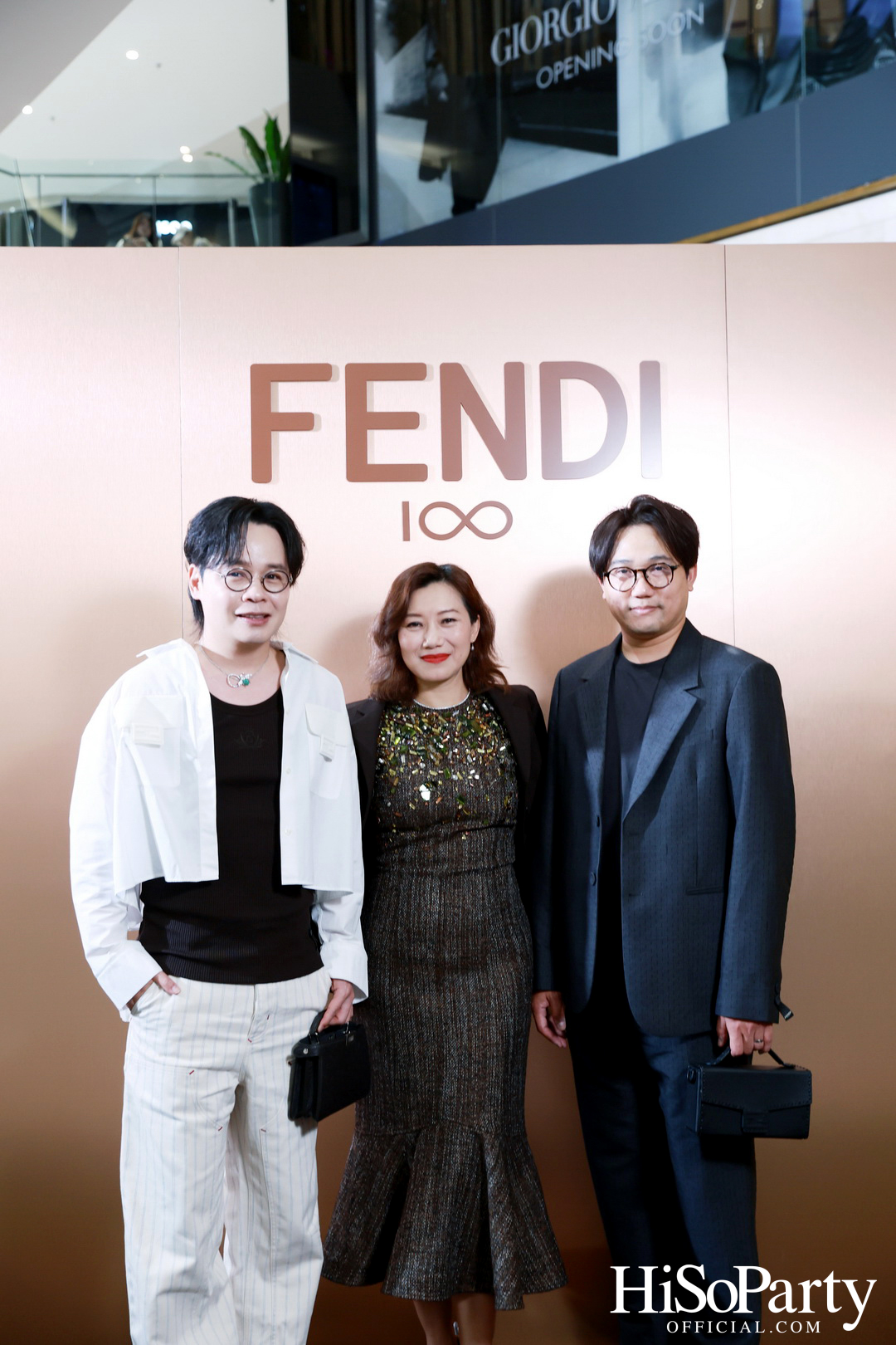 FENDI เปิดบูติกแห่งใหม่ ณ ICONSIAM พร้อมจัดงานค็อกเทลปาร์ตี้สุดเอ็กซ์คลูซีฟ เปิดตัวคอลเลกชัน Fall/Winter 2025-26 ครั้งแรกในไทย