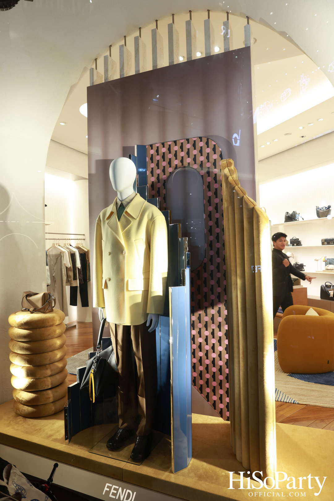 FENDI เปิดบูติกแห่งใหม่ ณ ICONSIAM พร้อมจัดงานค็อกเทลปาร์ตี้สุดเอ็กซ์คลูซีฟ เปิดตัวคอลเลกชัน Fall/Winter 2025-26 ครั้งแรกในไทย