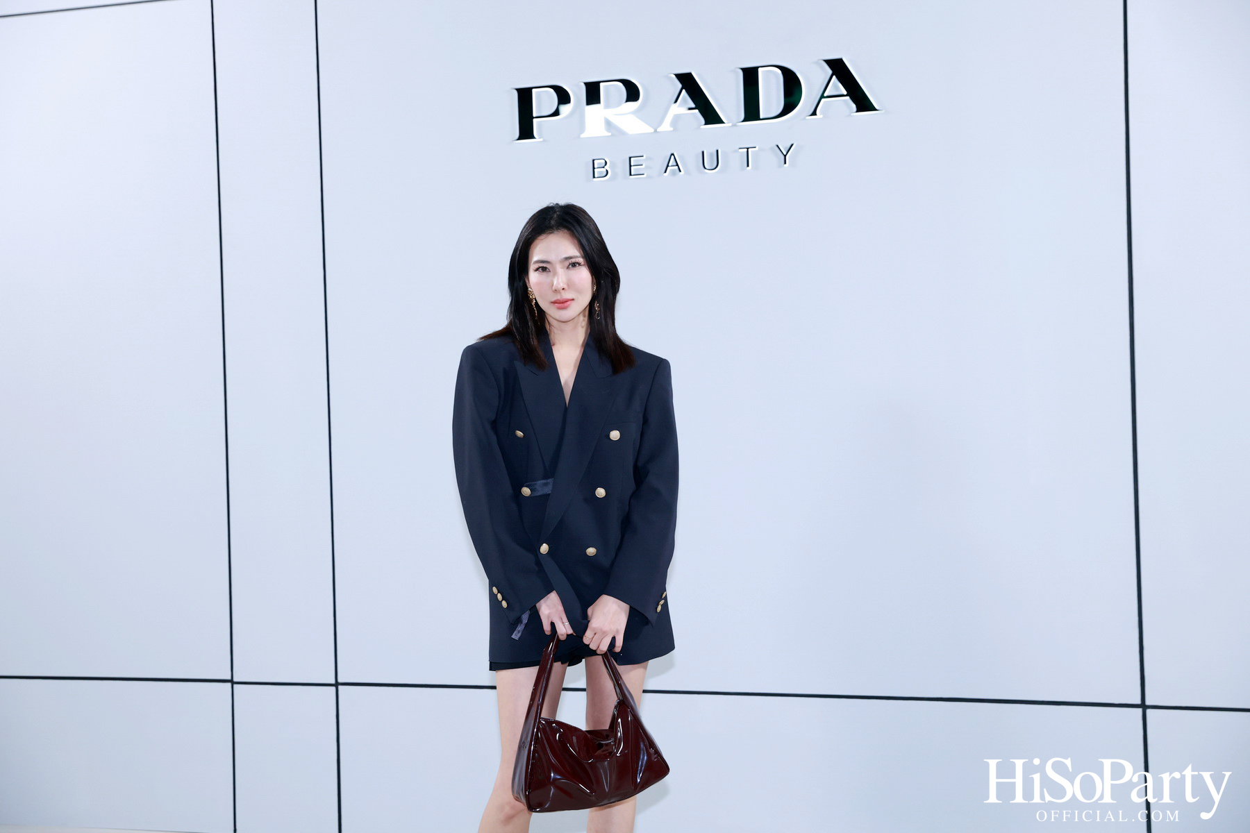 PRADA BEAUTY เปิดตัว Pradascope Mascara และ Reveal Mesh Cushion พร้อมจัดมาสเตอร์คลาสสุดเอ็กซ์คลูซีฟ ณ One Bangkok