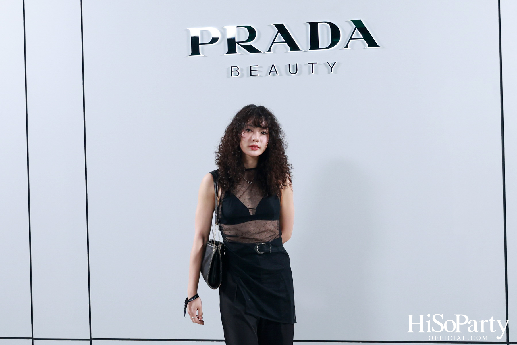 PRADA BEAUTY เปิดตัว Pradascope Mascara และ Reveal Mesh Cushion พร้อมจัดมาสเตอร์คลาสสุดเอ็กซ์คลูซีฟ ณ One Bangkok