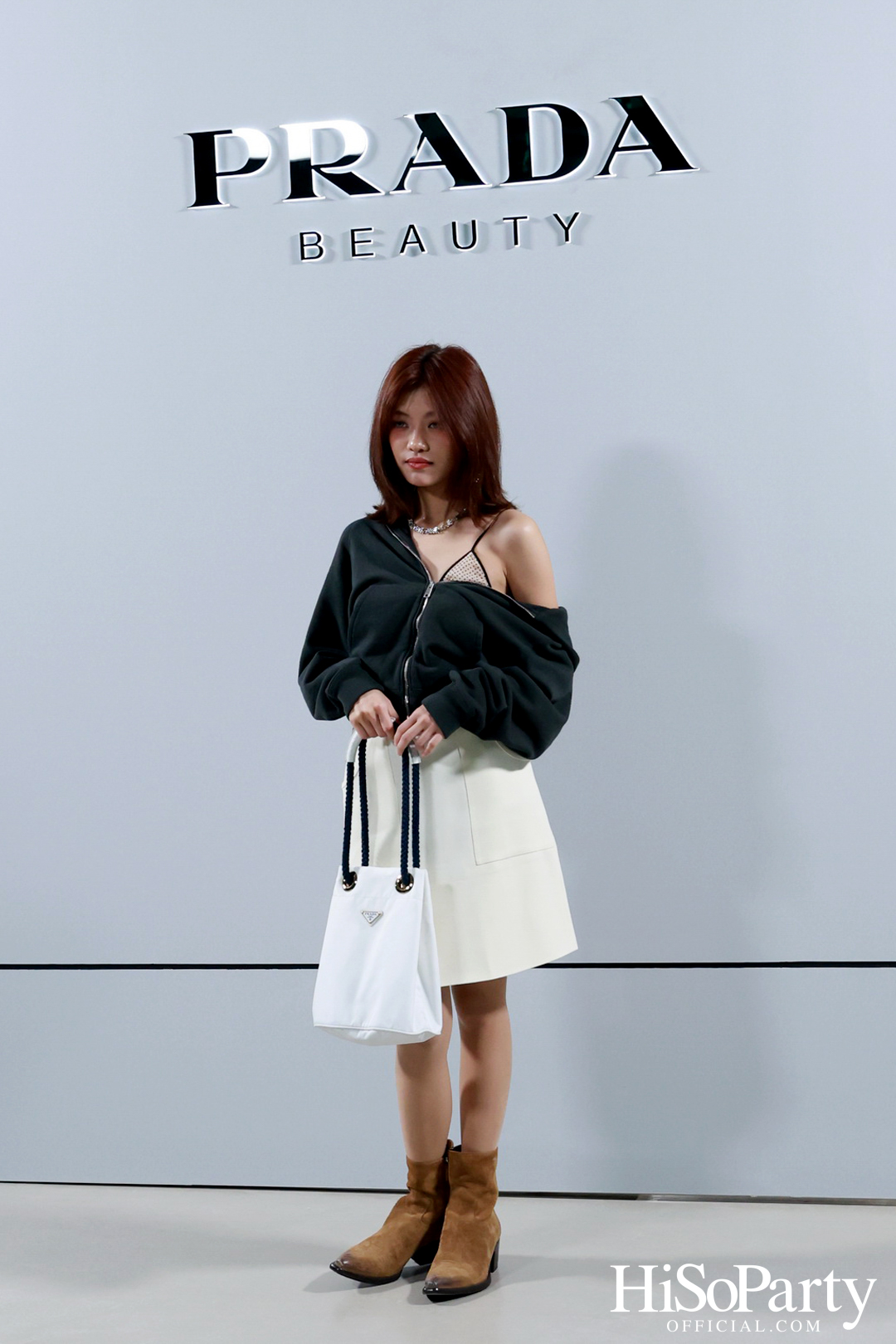 PRADA BEAUTY เปิดตัว Pradascope Mascara และ Reveal Mesh Cushion พร้อมจัดมาสเตอร์คลาสสุดเอ็กซ์คลูซีฟ ณ One Bangkok