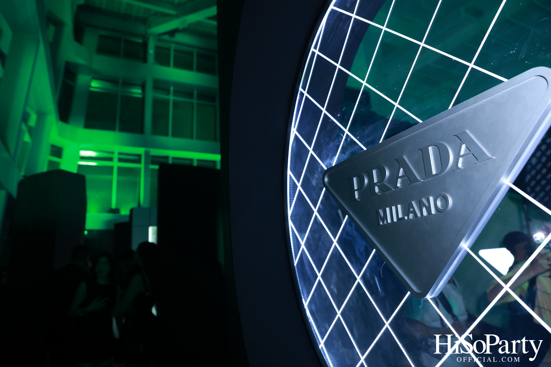 PRADA BEAUTY เปิดตัว Pradascope Mascara และ Reveal Mesh Cushion พร้อมจัดมาสเตอร์คลาสสุดเอ็กซ์คลูซีฟ ณ One Bangkok