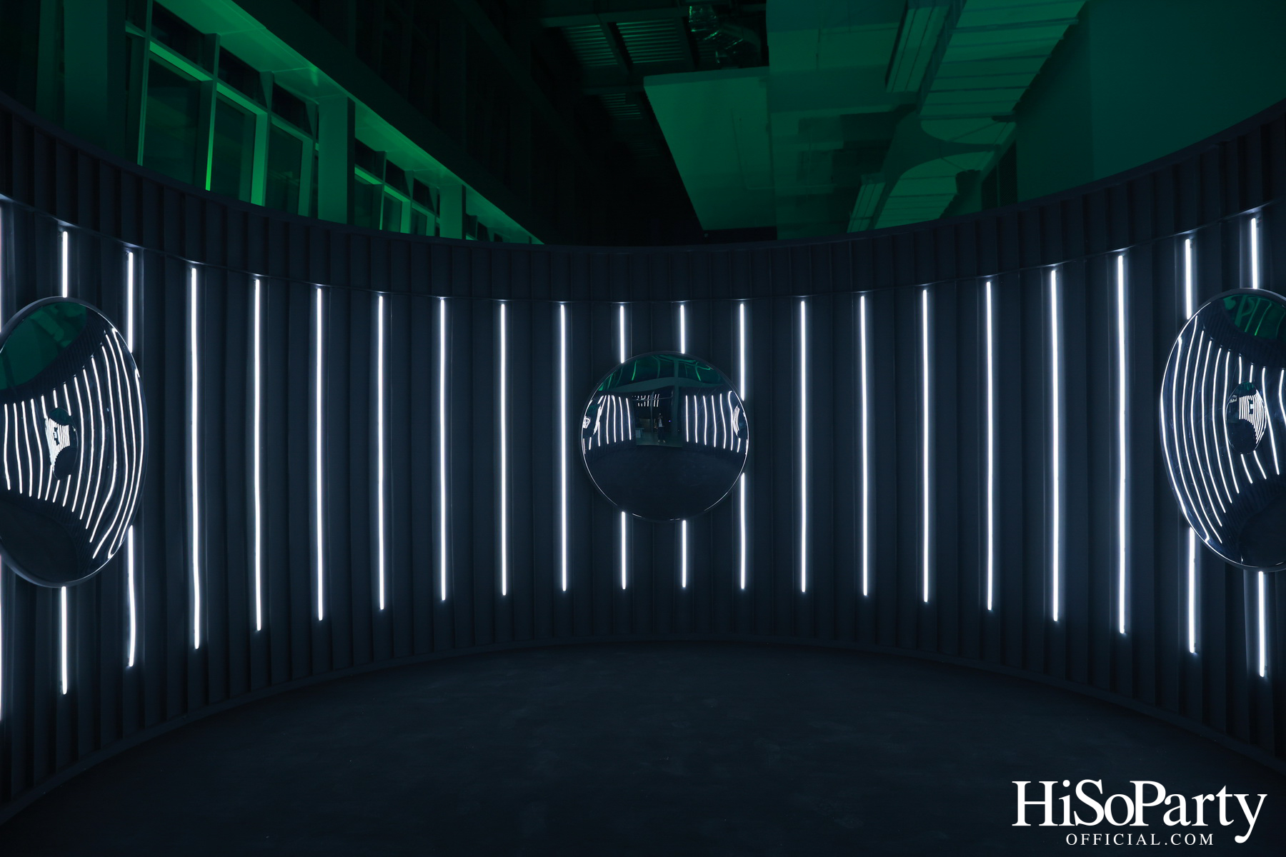 PRADA BEAUTY เปิดตัว Pradascope Mascara และ Reveal Mesh Cushion พร้อมจัดมาสเตอร์คลาสสุดเอ็กซ์คลูซีฟ ณ One Bangkok