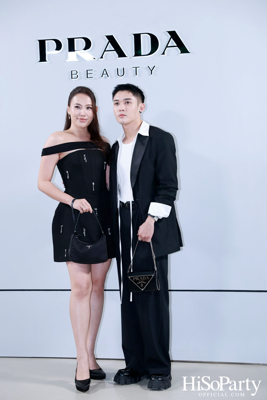 PRADA BEAUTY เปิดตัว Pradascope Mascara และ Reveal Mesh Cushion พร้อมจัดมาสเตอร์คลาสสุดเอ็กซ์คลูซีฟ ณ One Bangkok