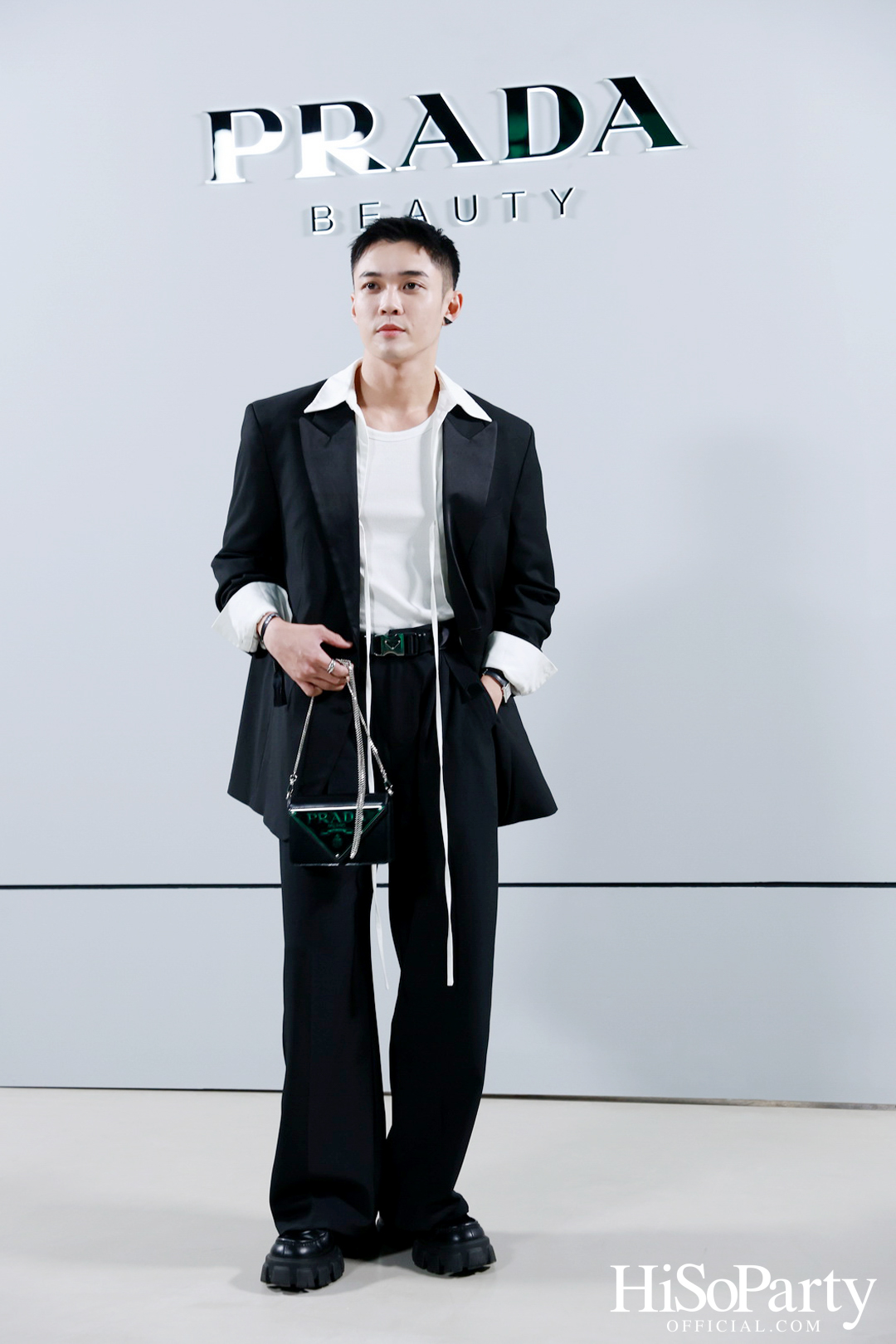 PRADA BEAUTY เปิดตัว Pradascope Mascara และ Reveal Mesh Cushion พร้อมจัดมาสเตอร์คลาสสุดเอ็กซ์คลูซีฟ ณ One Bangkok