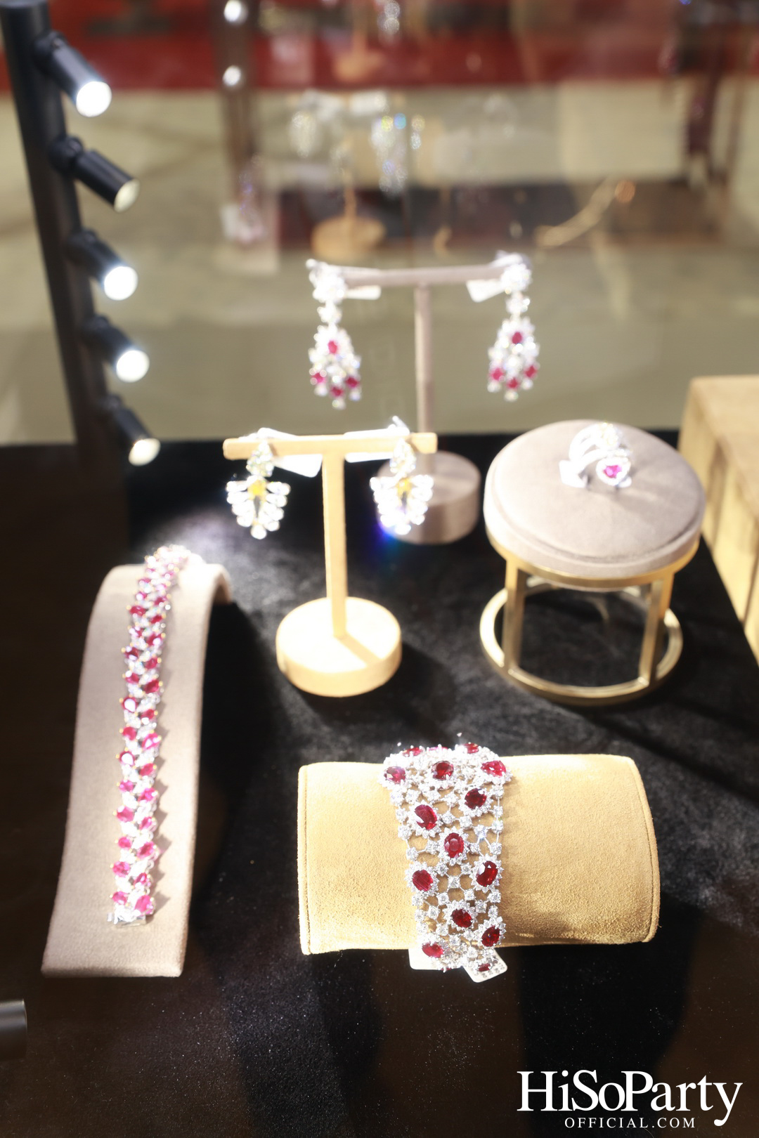 Beauty Gems เปิดตัวคอลเลกชันใหม่ ‘Abeille Magnifique’ สะท้อนความงดงามอันทรงพลังของผึ้ง