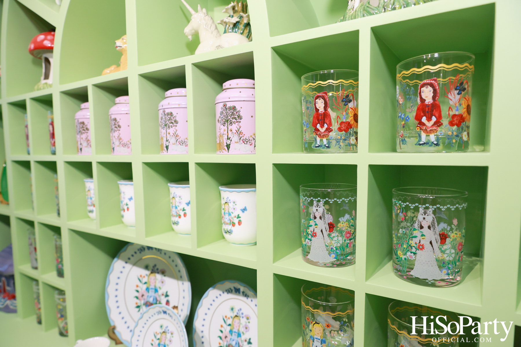 Sretsis Inn, Bangkok จุดหมายใหม่ของนักเดินทางสายแฟชั่น กับแฟลกชิปคอนเซ็ปต์สโตร์ใจกลางกรุงเทพฯ